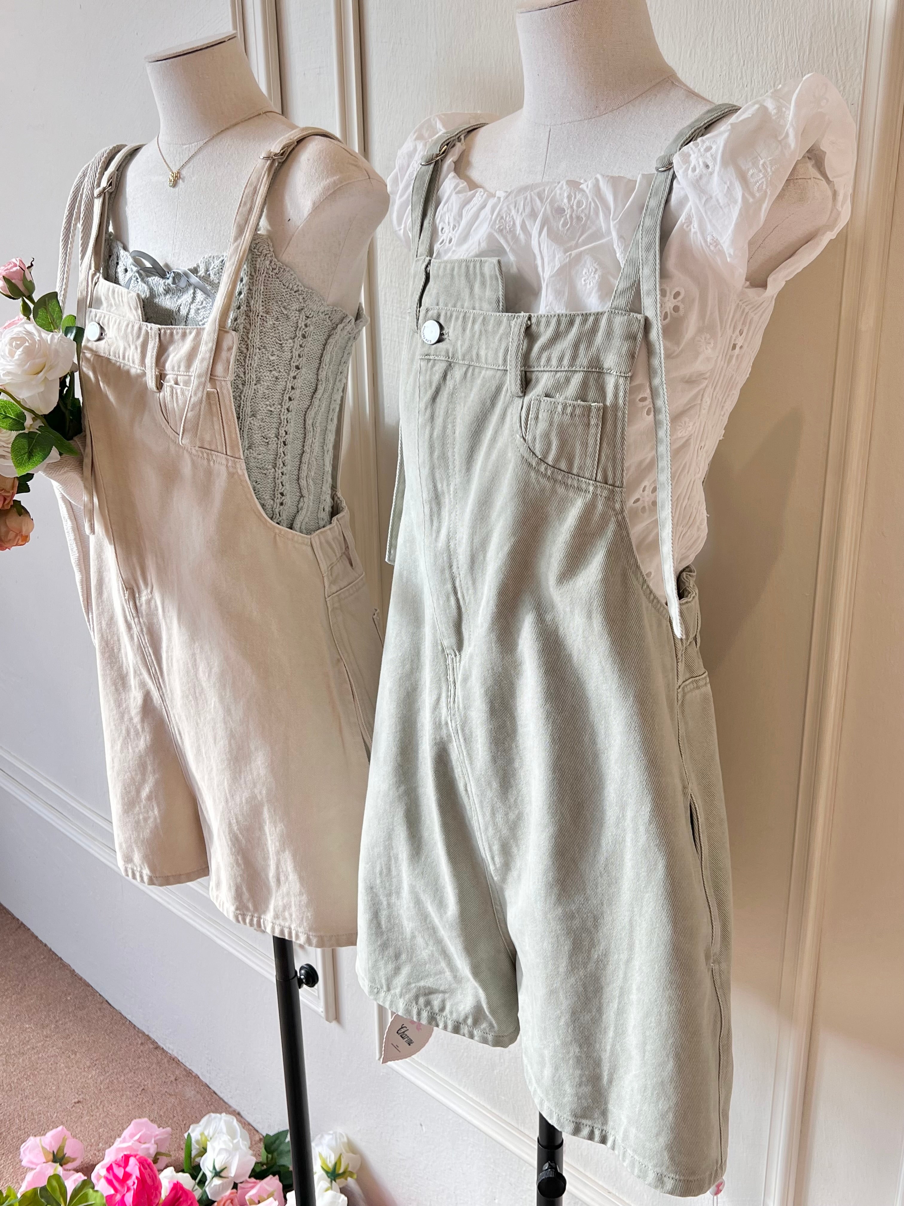 𝘾𝙃𝘼𝙍𝙈𝙀 Saylor Romper(Green)