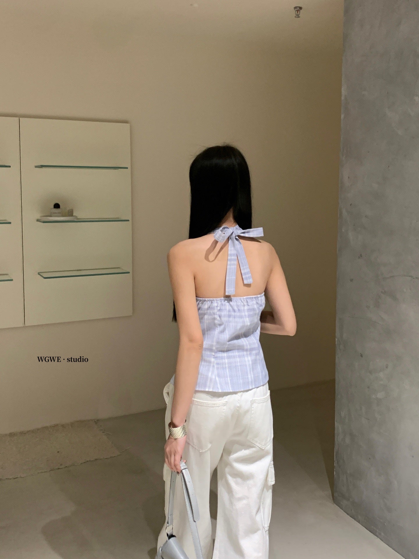 W8456 少女感!格纹挂脖上衣