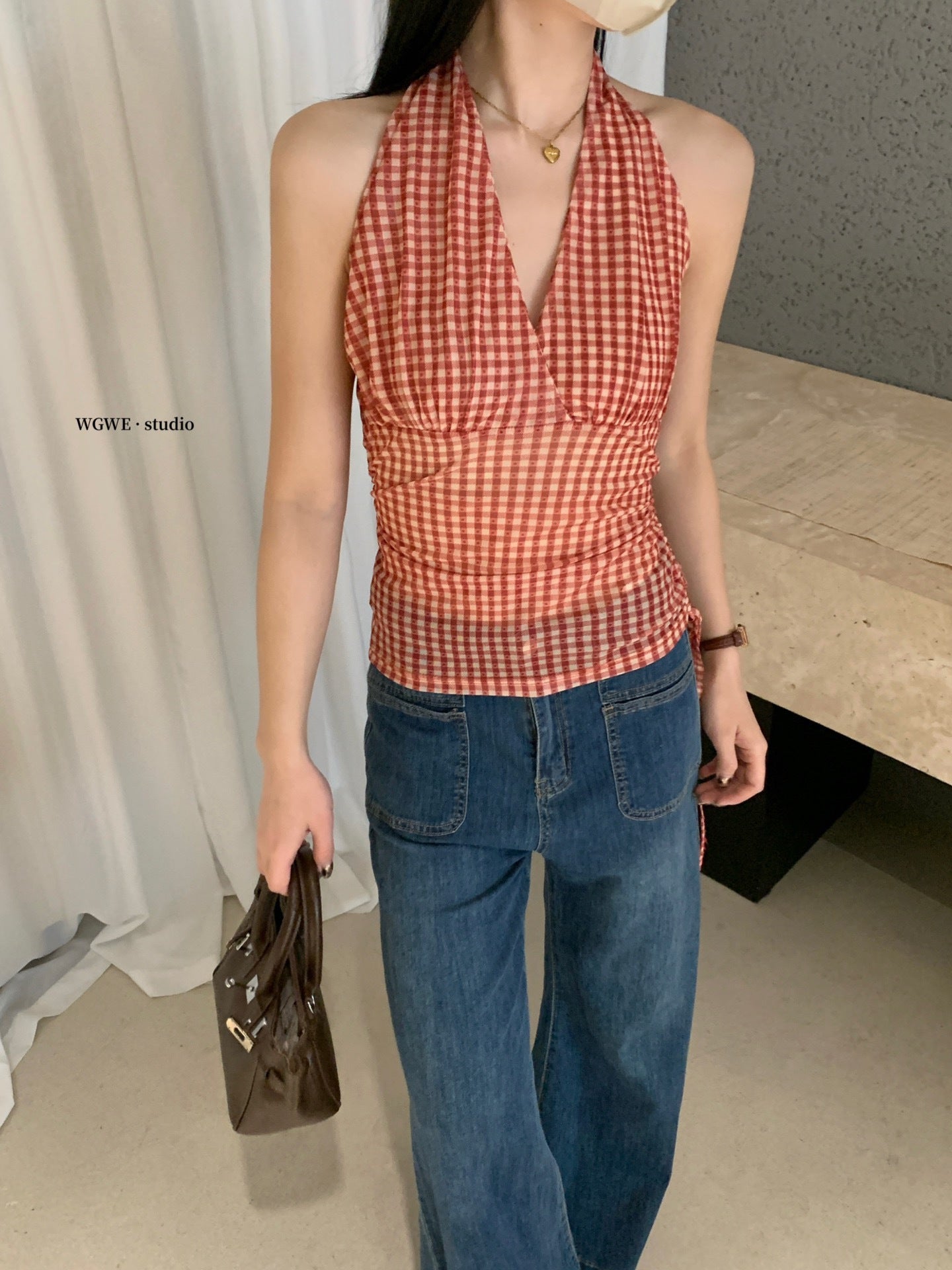 W8434 美式挂脖小背心