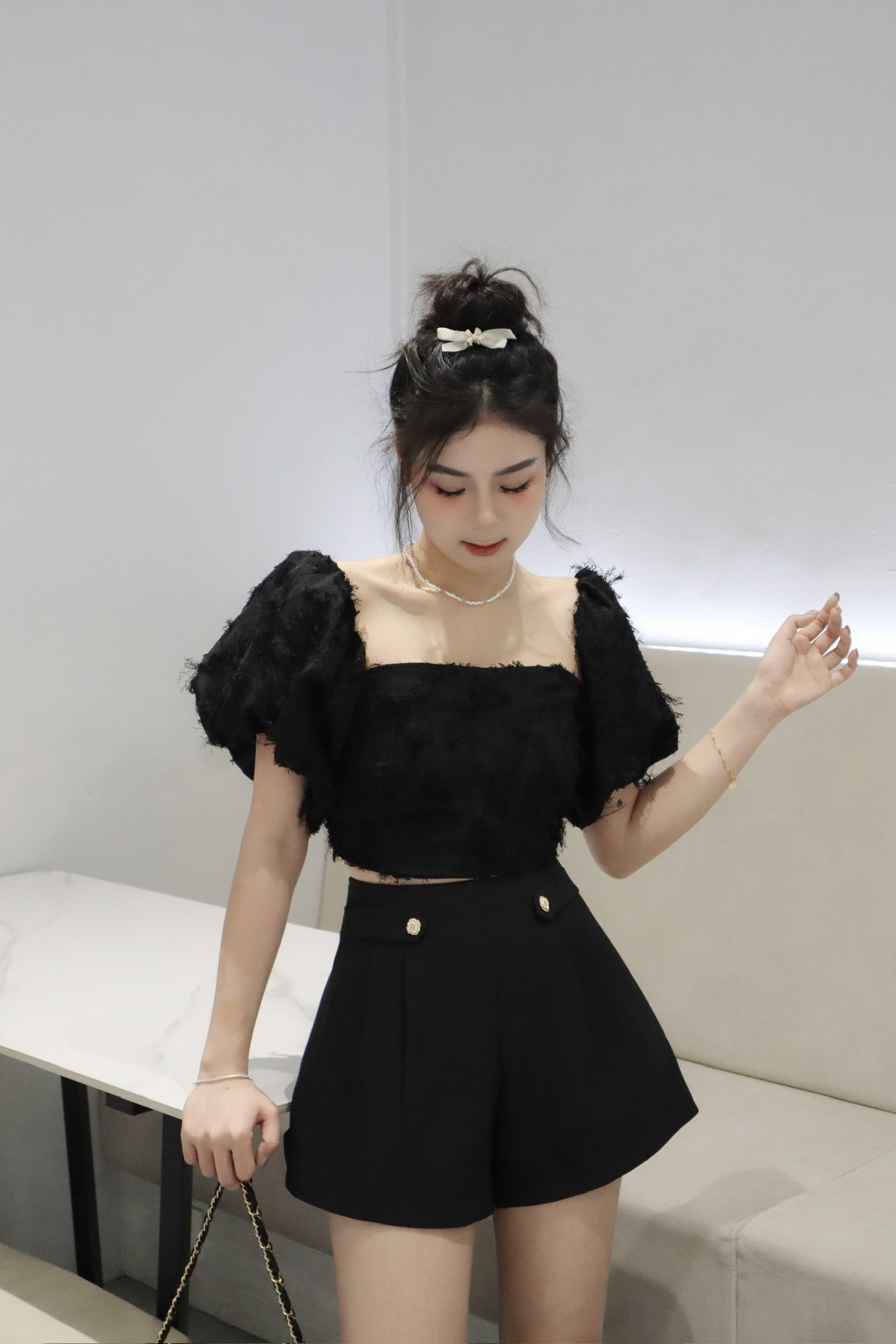 πΎππΌπππ Jamie Top in Black
