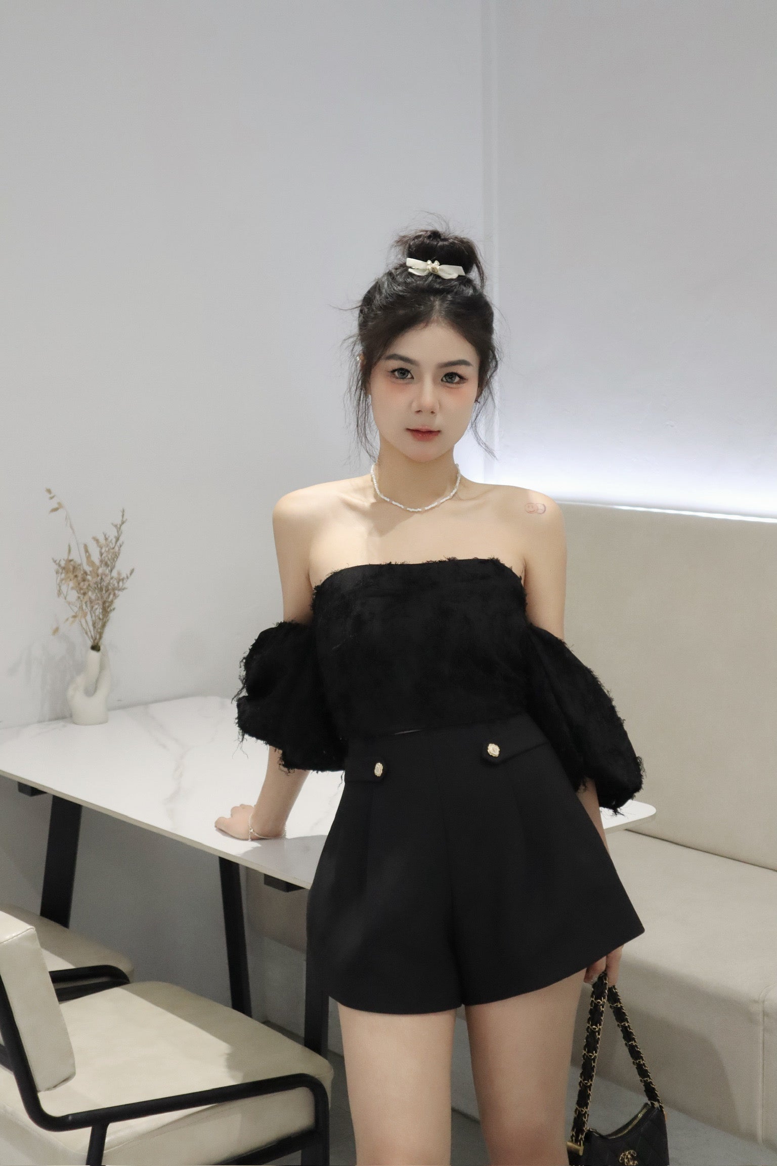 πΎππΌπππ Jamie Top in Black