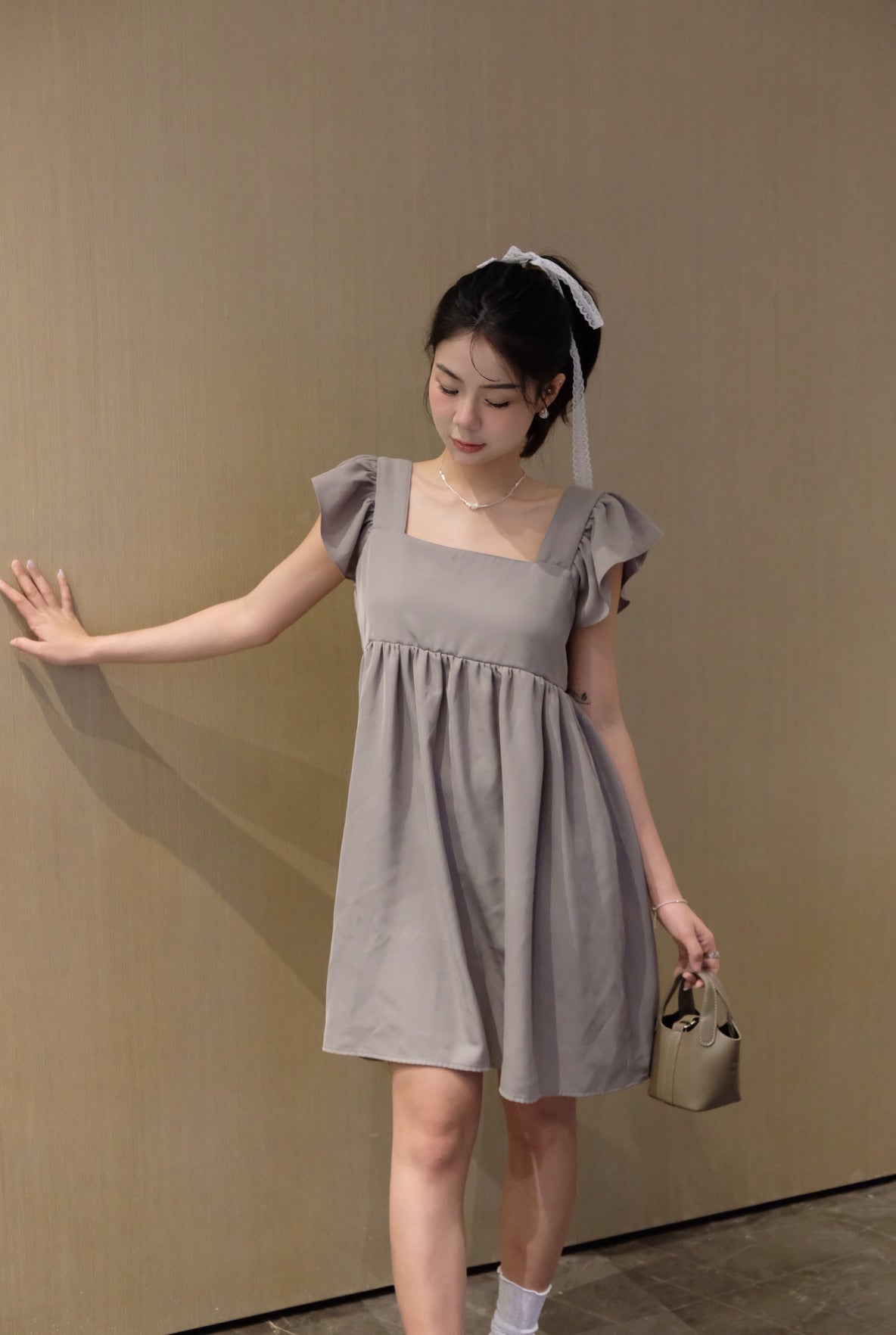 ๐พ๐๐ผ๐๐๐ Hannah Dress in gray