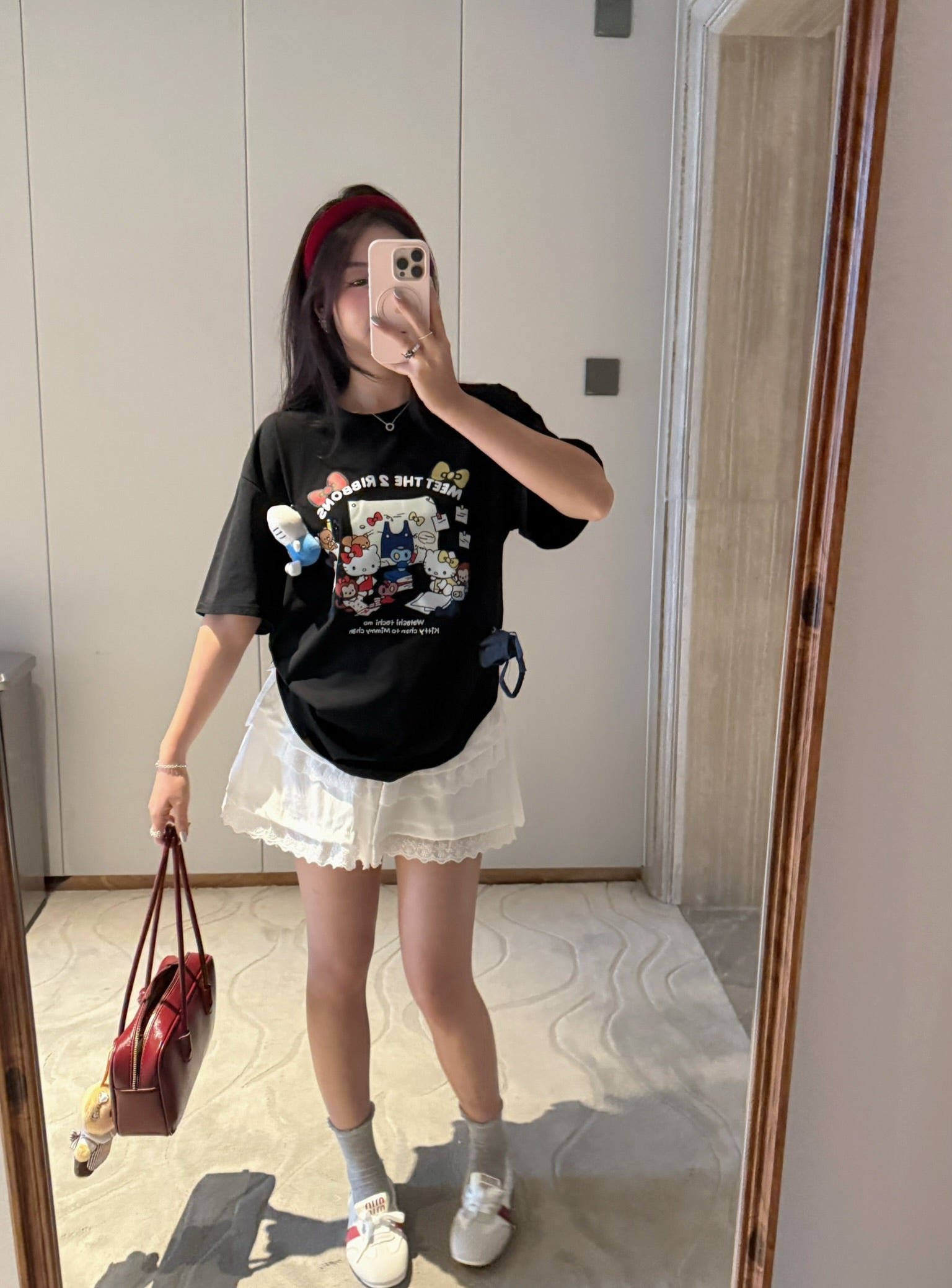 Kitty ribbons T