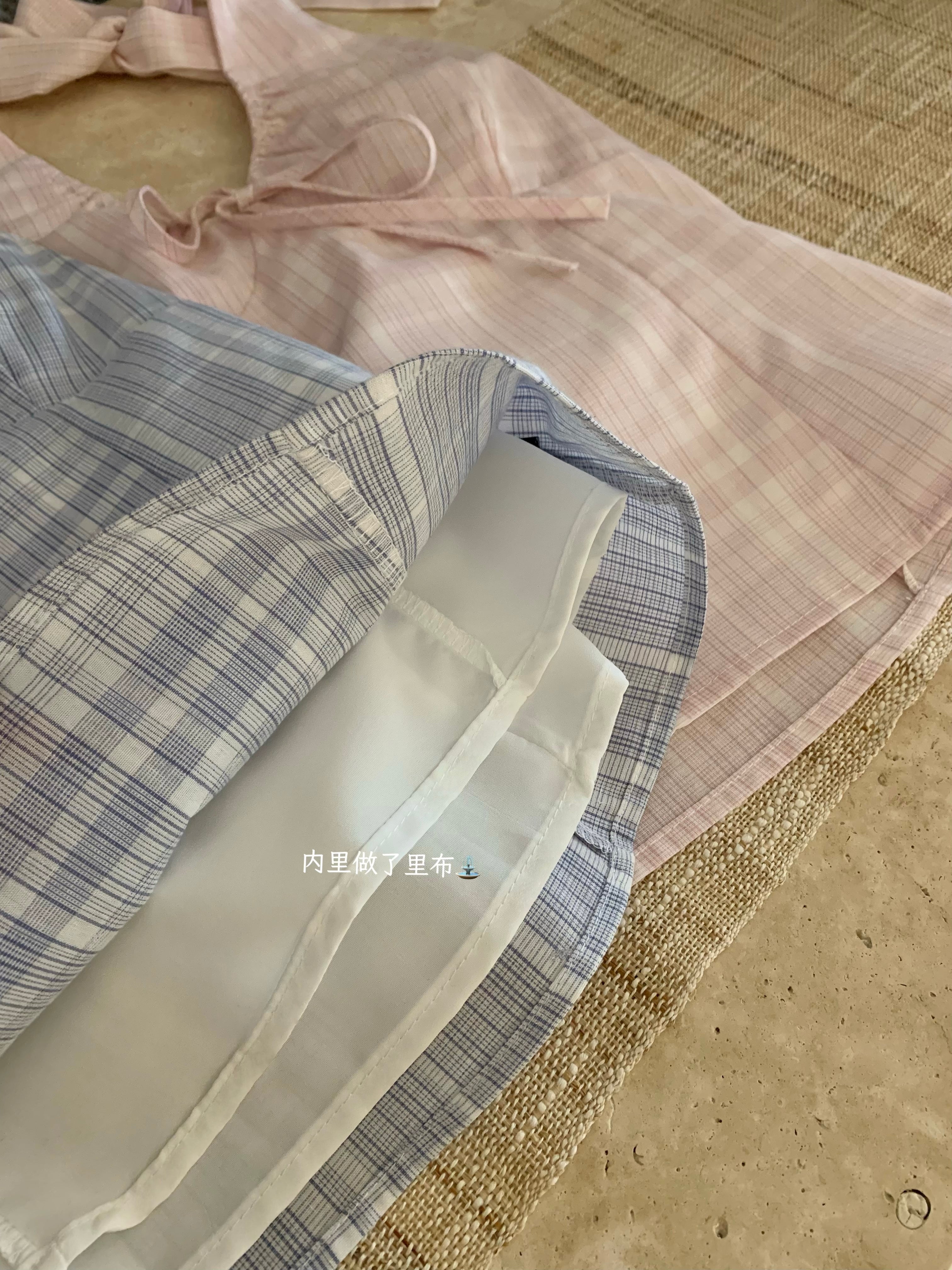 W8456 少女感!格纹挂脖上衣
