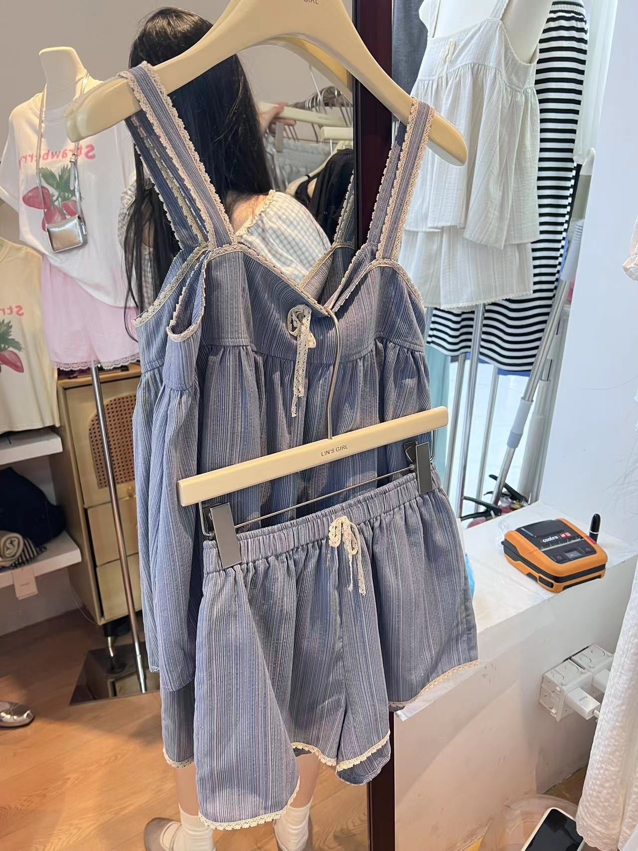 Rosy Set