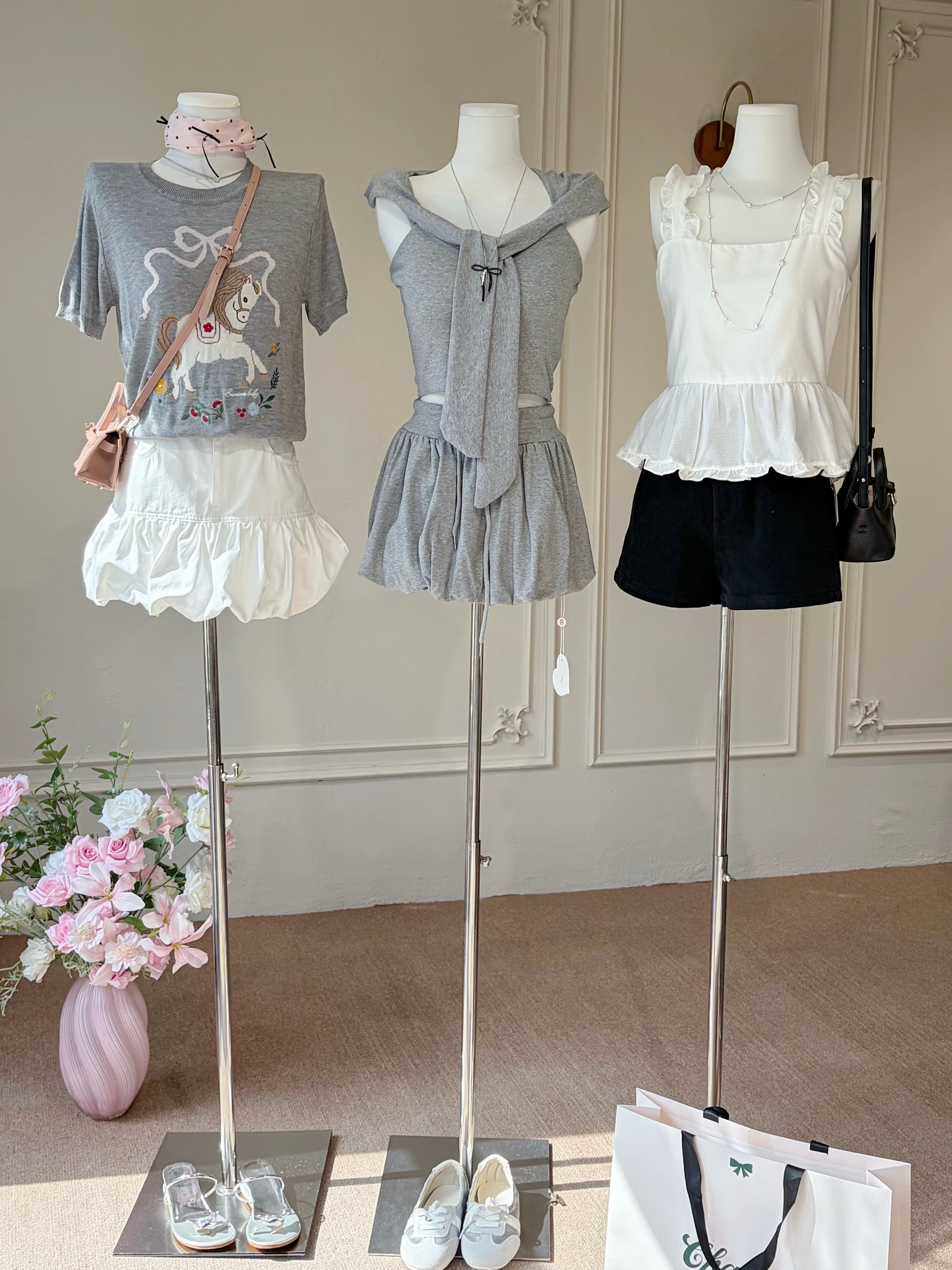 Ally Off-Shoulder Balloon Set