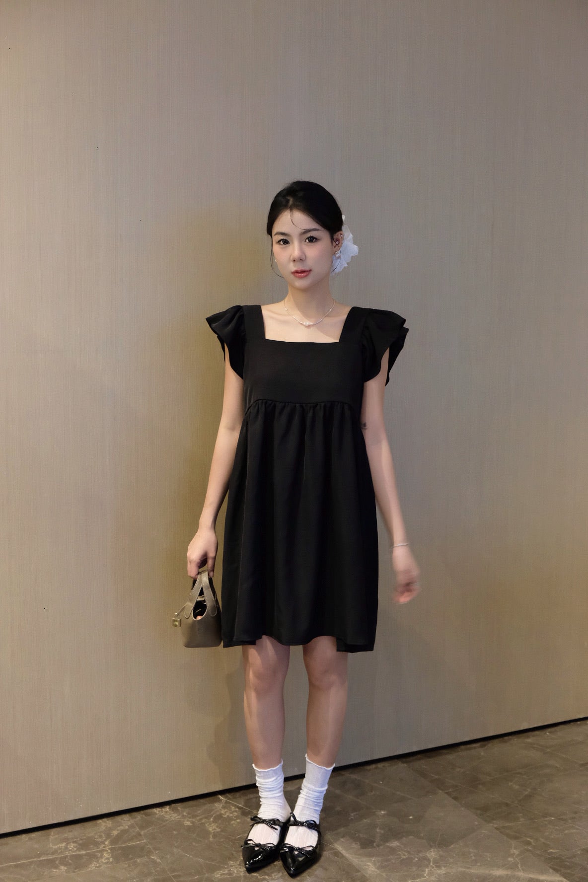 ๐พ๐๐ผ๐๐๐ Hannah Dress in black