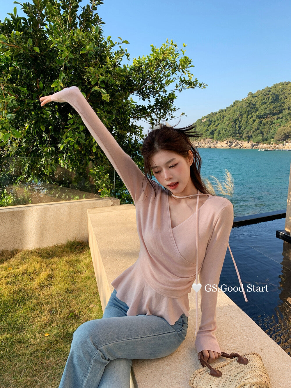 G1015春季温柔气质收腰荷叶边针织衫(配可拆卸飘带)(含3.7%绵羊毛)