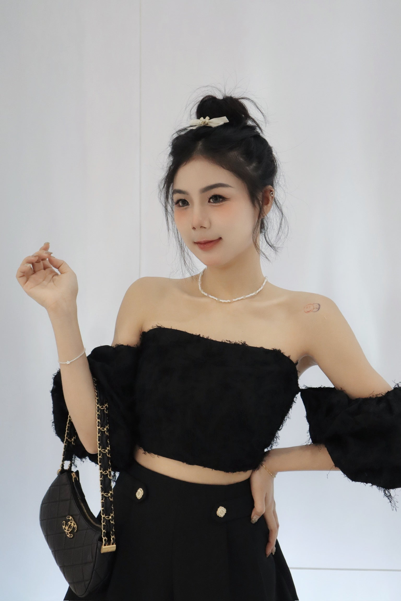 πΎππΌπππ Jamie Top in Black