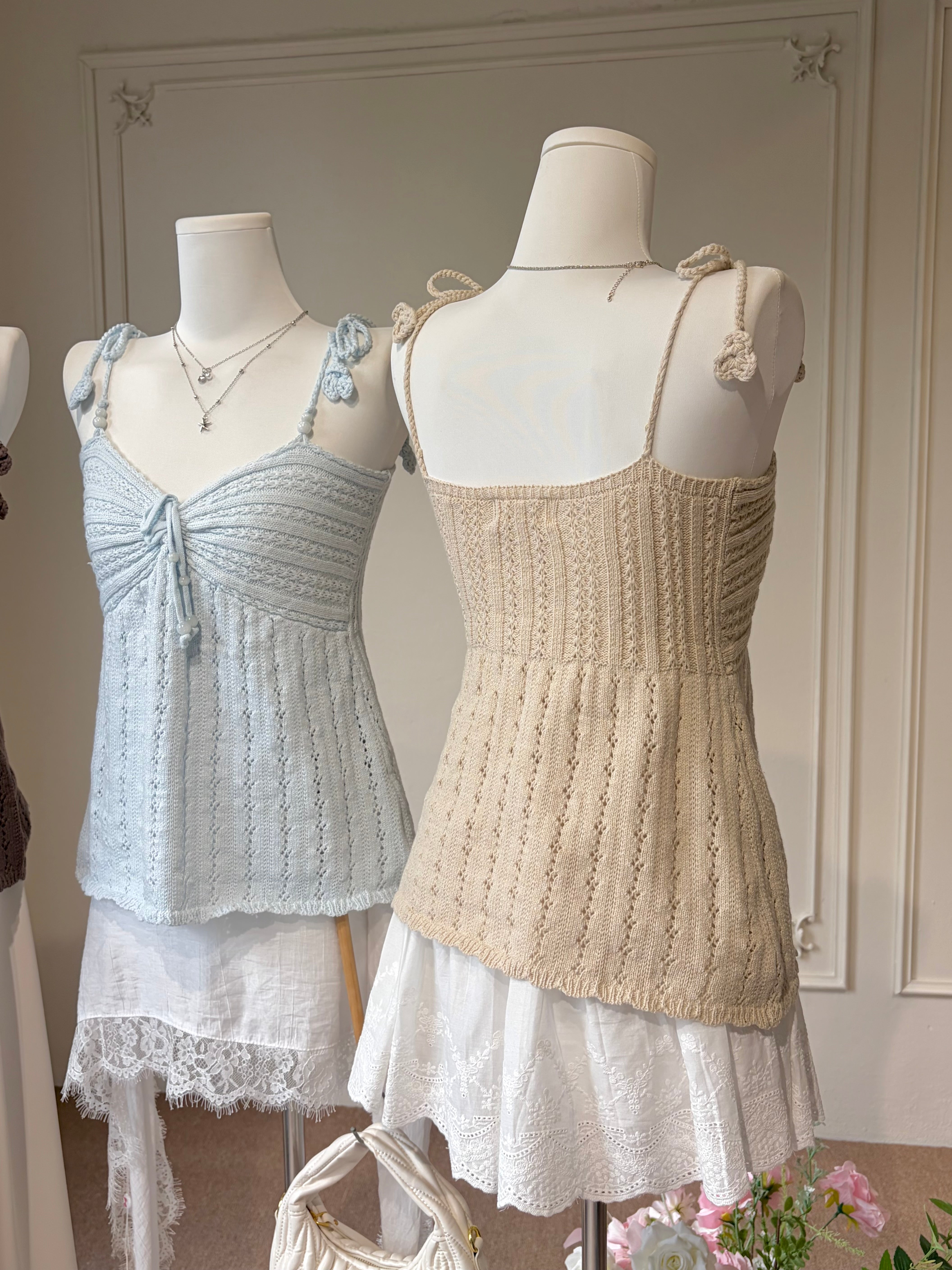 LACE HALTER TOP