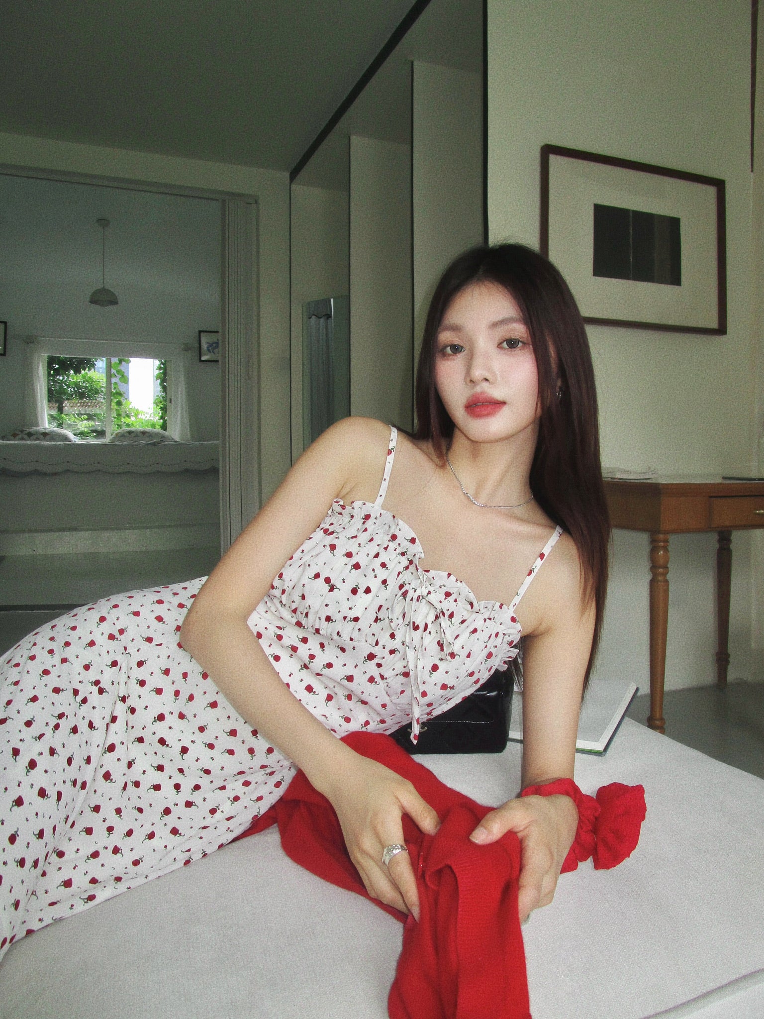 ๐พ๐๐ผ๐๐๐ Rosebella Midi Dress