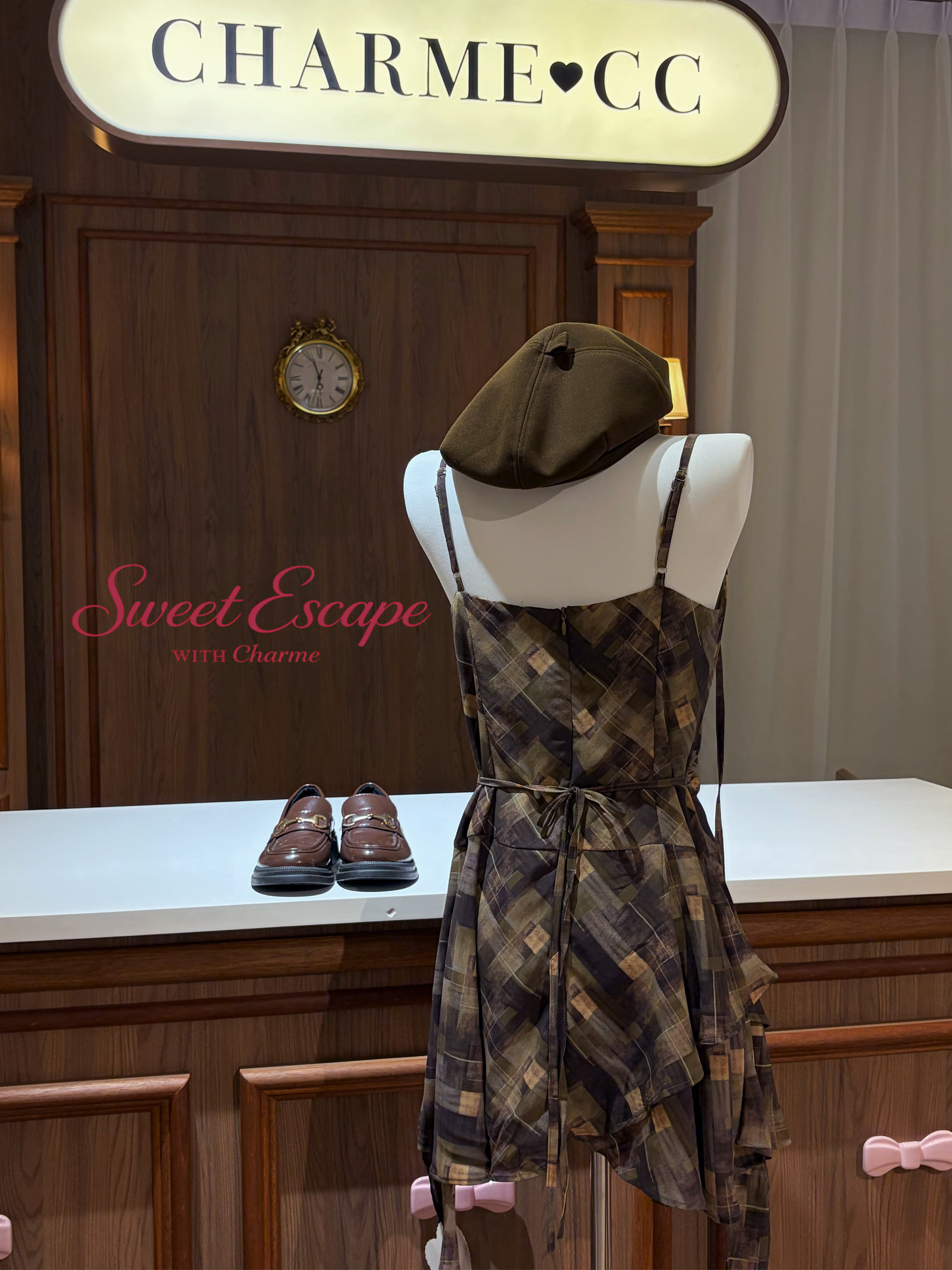 Mila Escape Dress
