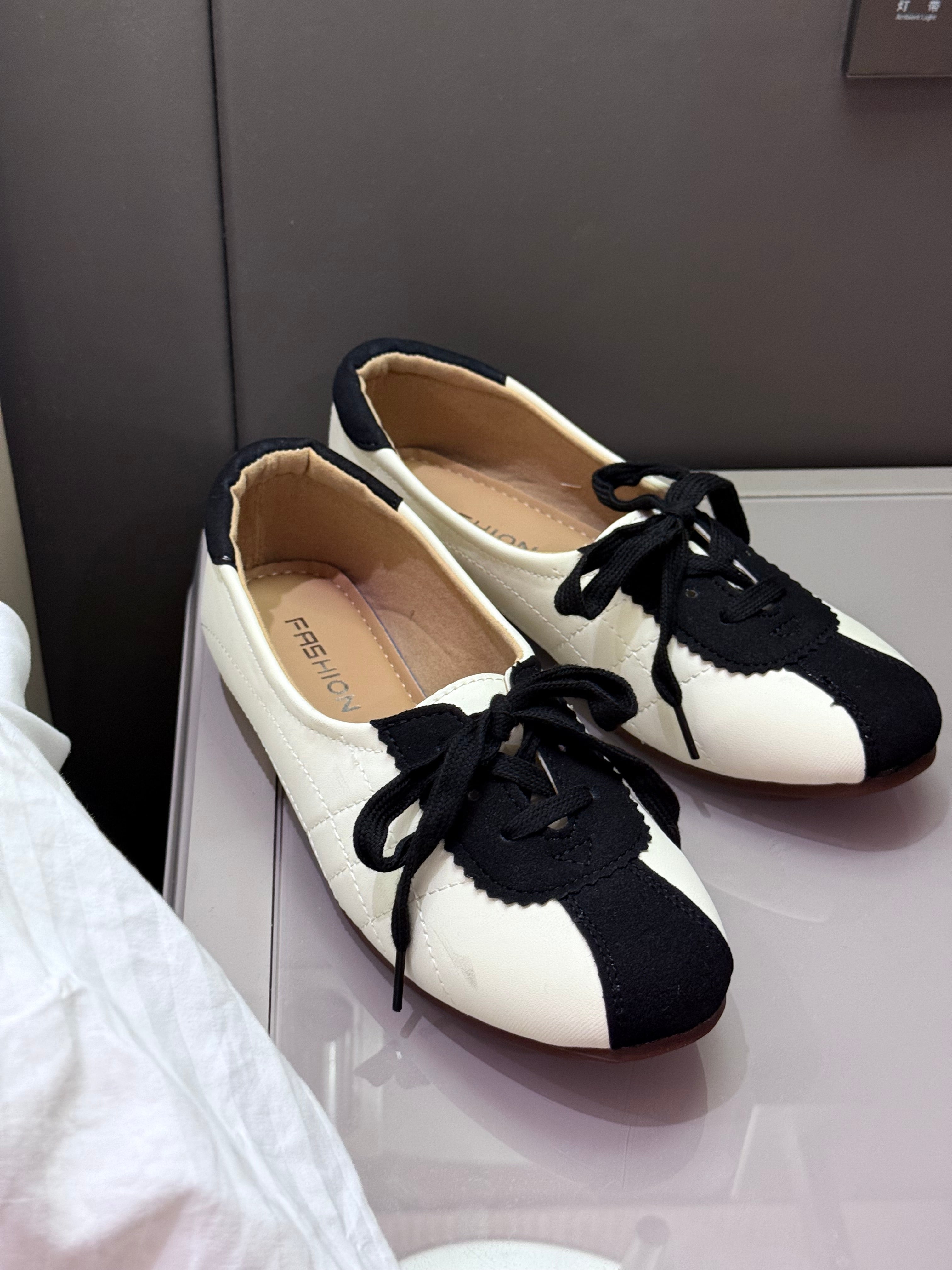 Bonnie Sneaker