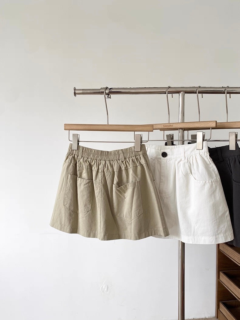 Leslie Shorts
