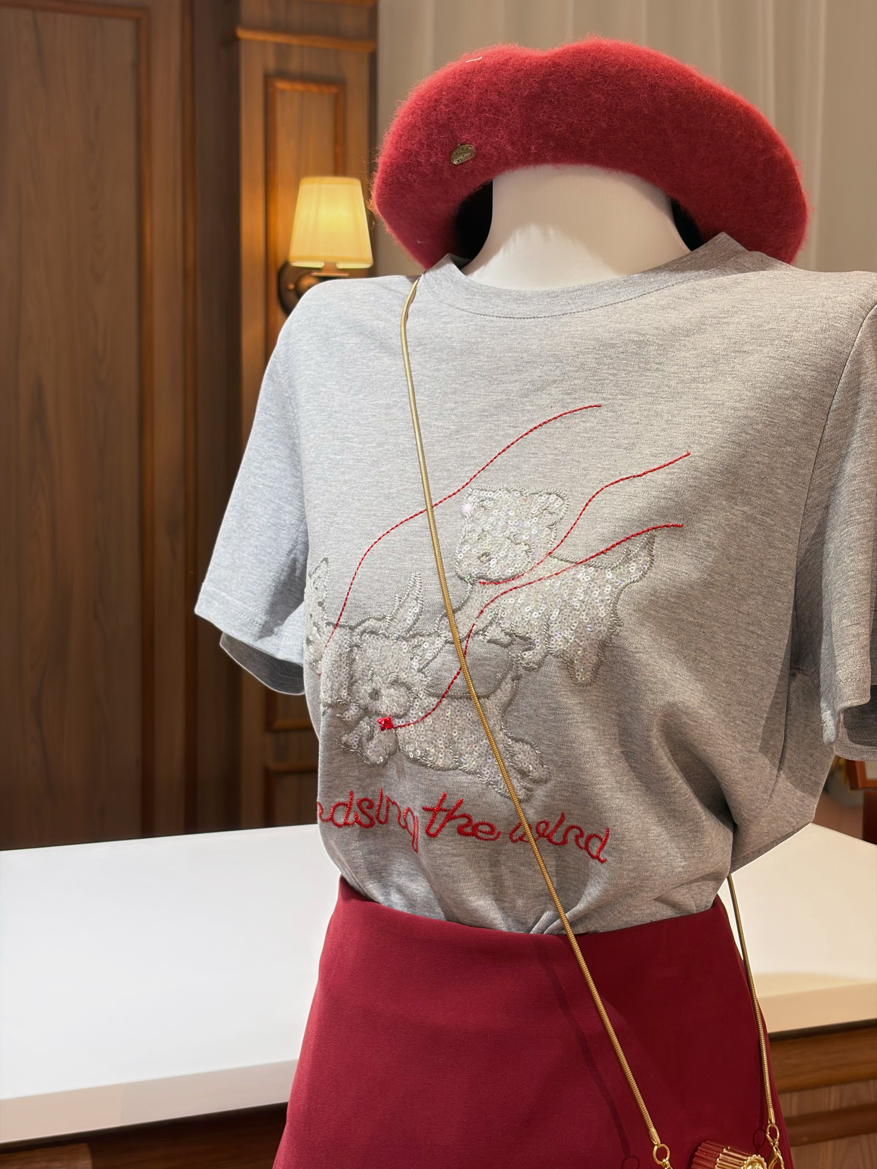 Heather grey tee featuring adorable puppy illustration print