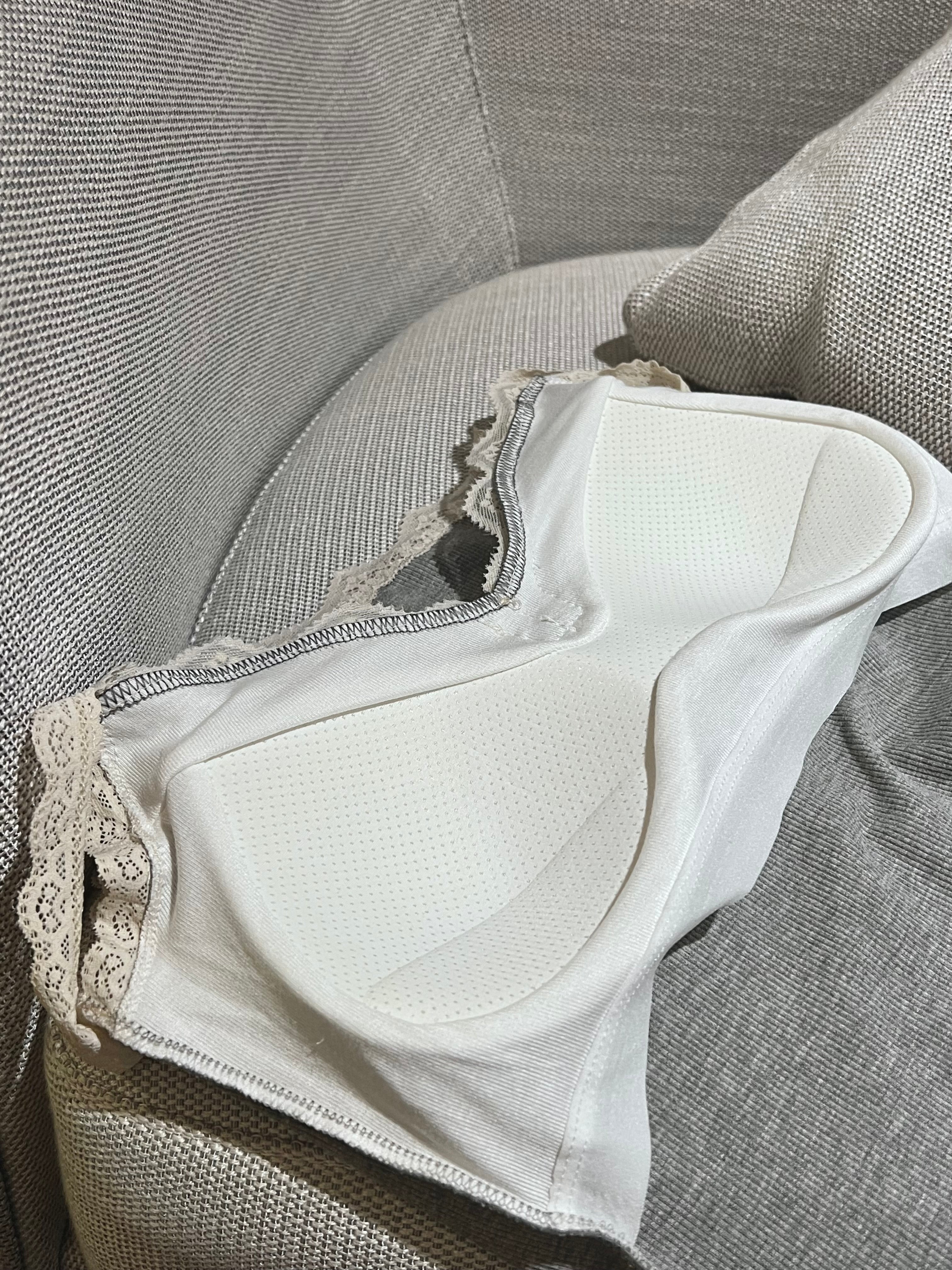 Lace Bowlet Top 带胸垫