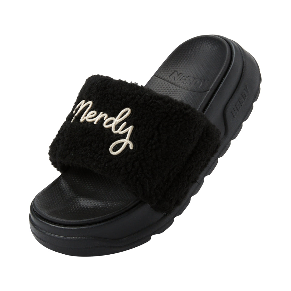 NERDY 增高羊羔毛拖鞋