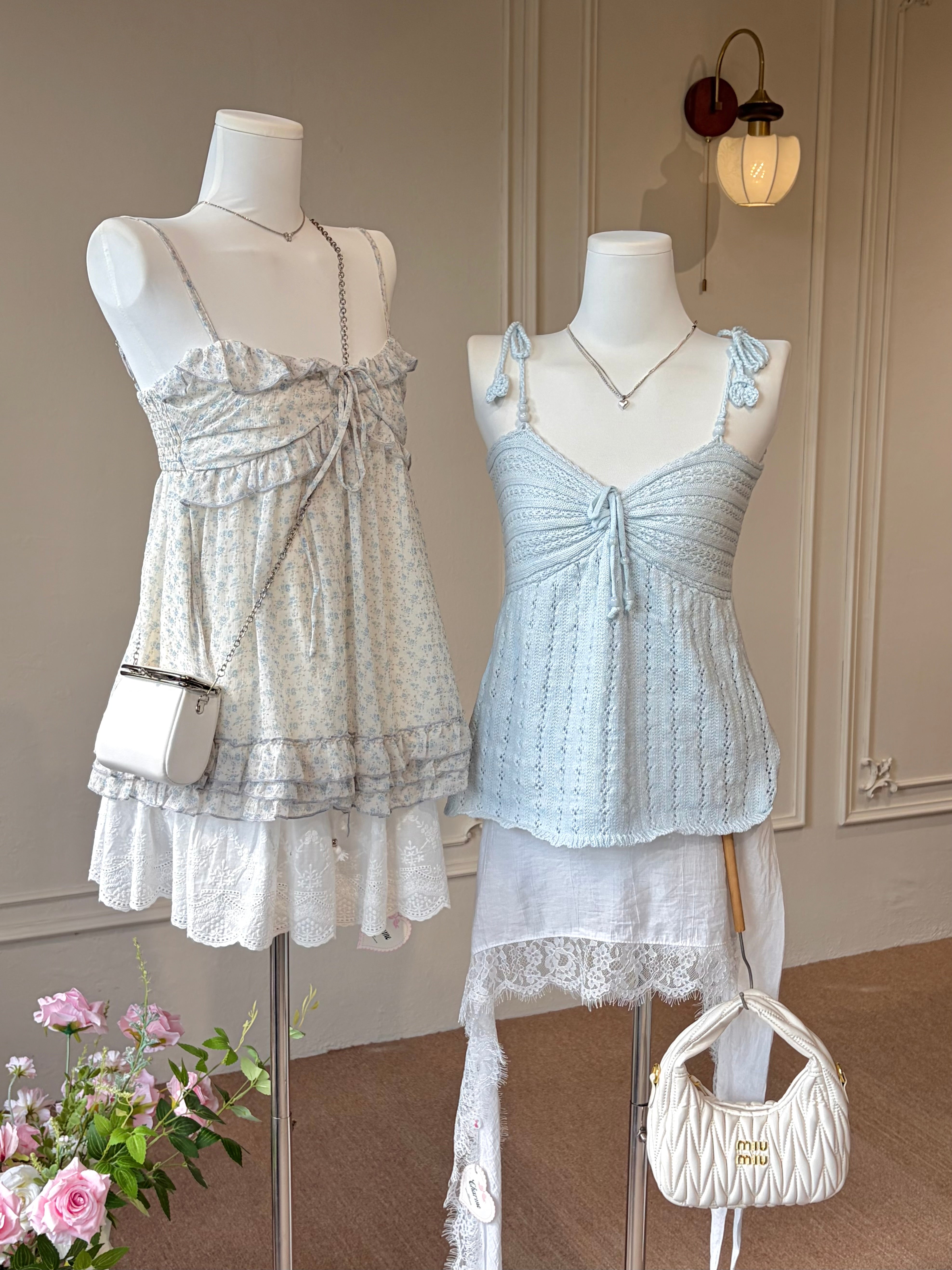 LACE HALTER TOP