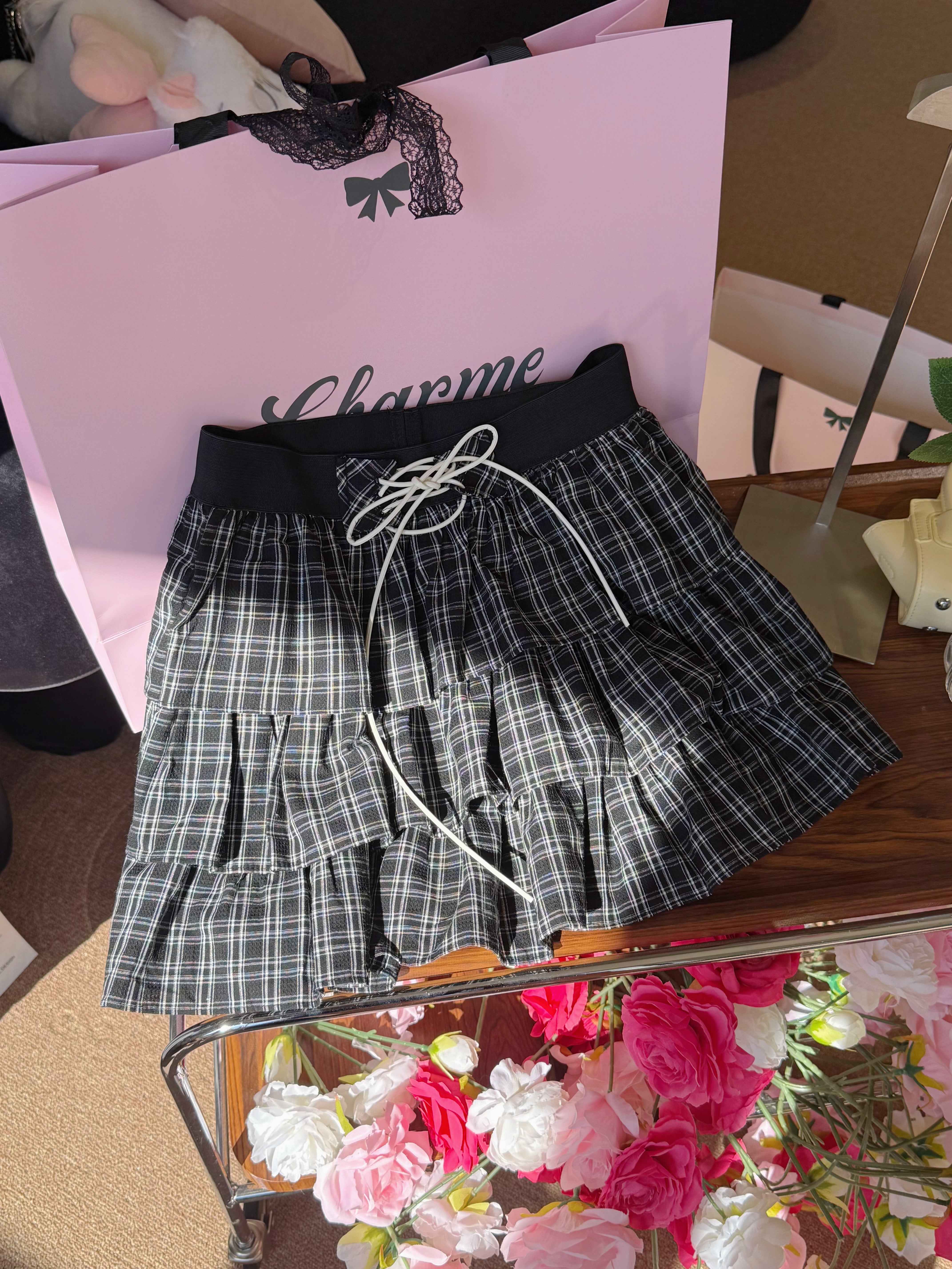 Graphi-Tier Skirt