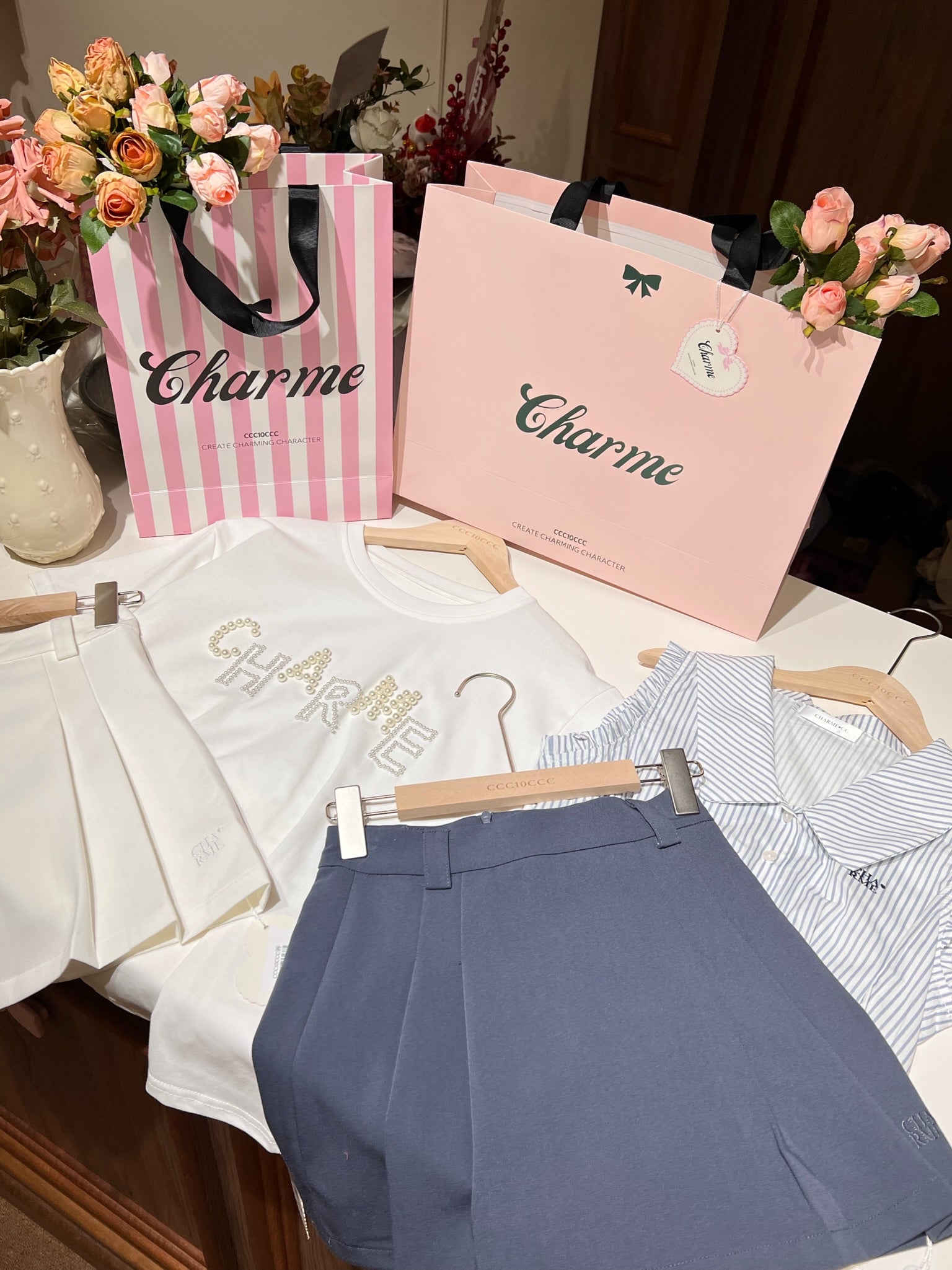 ๐พ๐๐ผ๐๐๐ Suzy Skirt๏ผWhite๏ผ