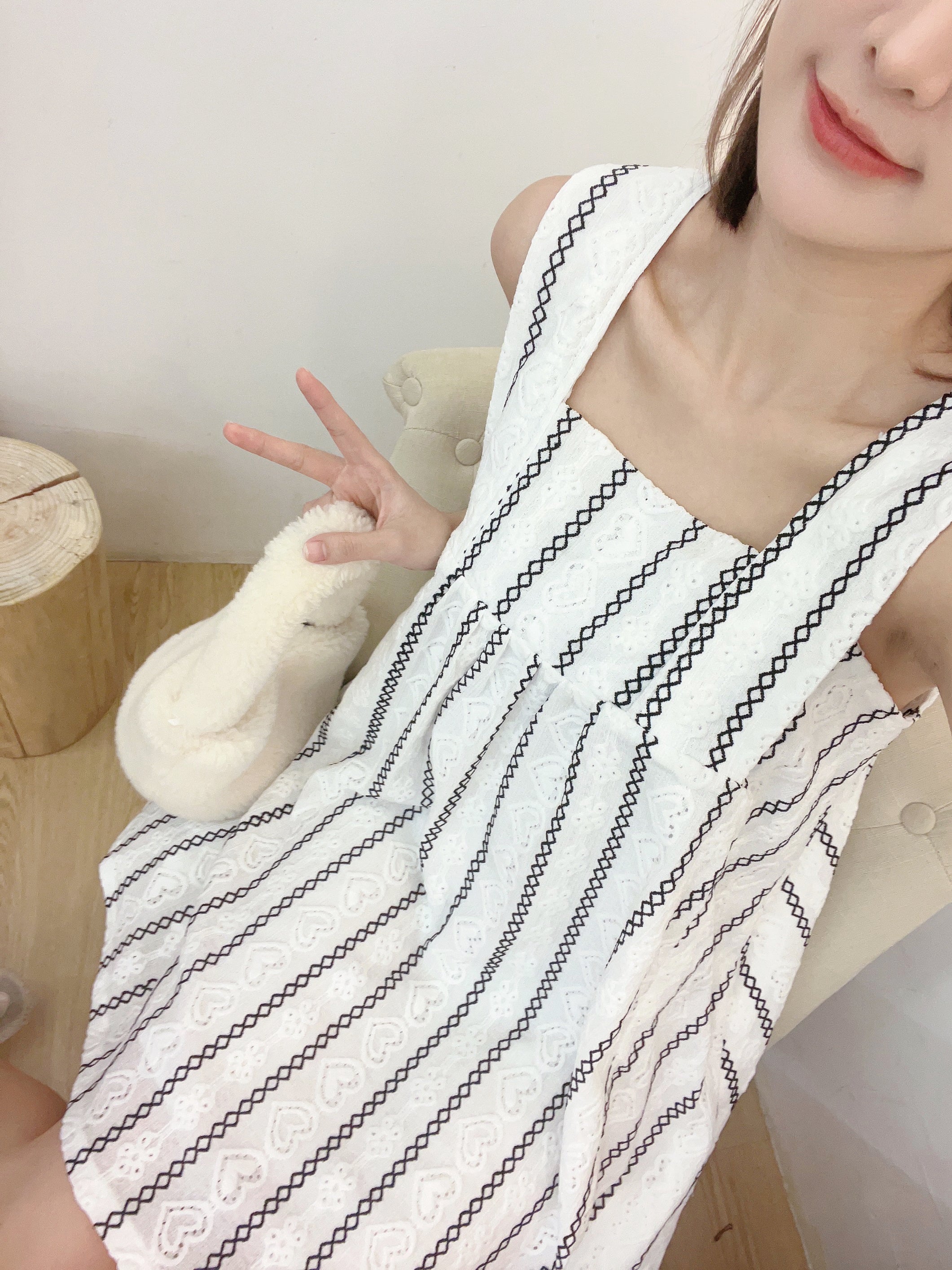 ๐พ๐๐ผ๐๐๐ Rina Dress