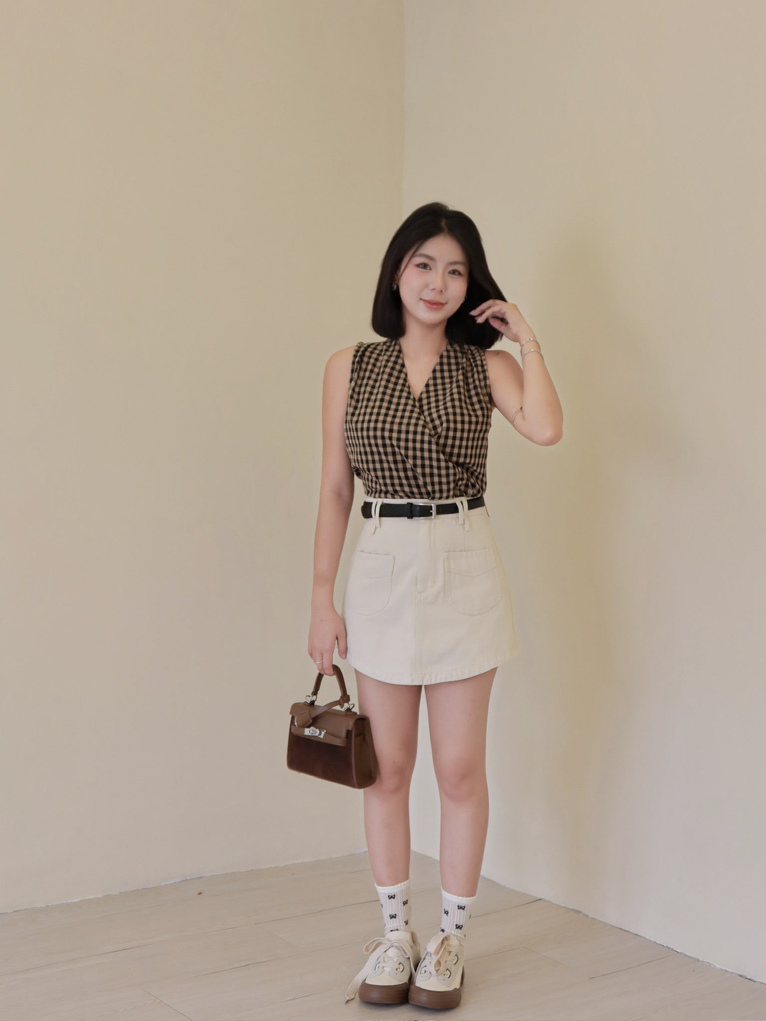 𝘾𝙃𝘼𝙍𝙈𝙀 Luna Skirt 弯月裙 🌙 (Beige)