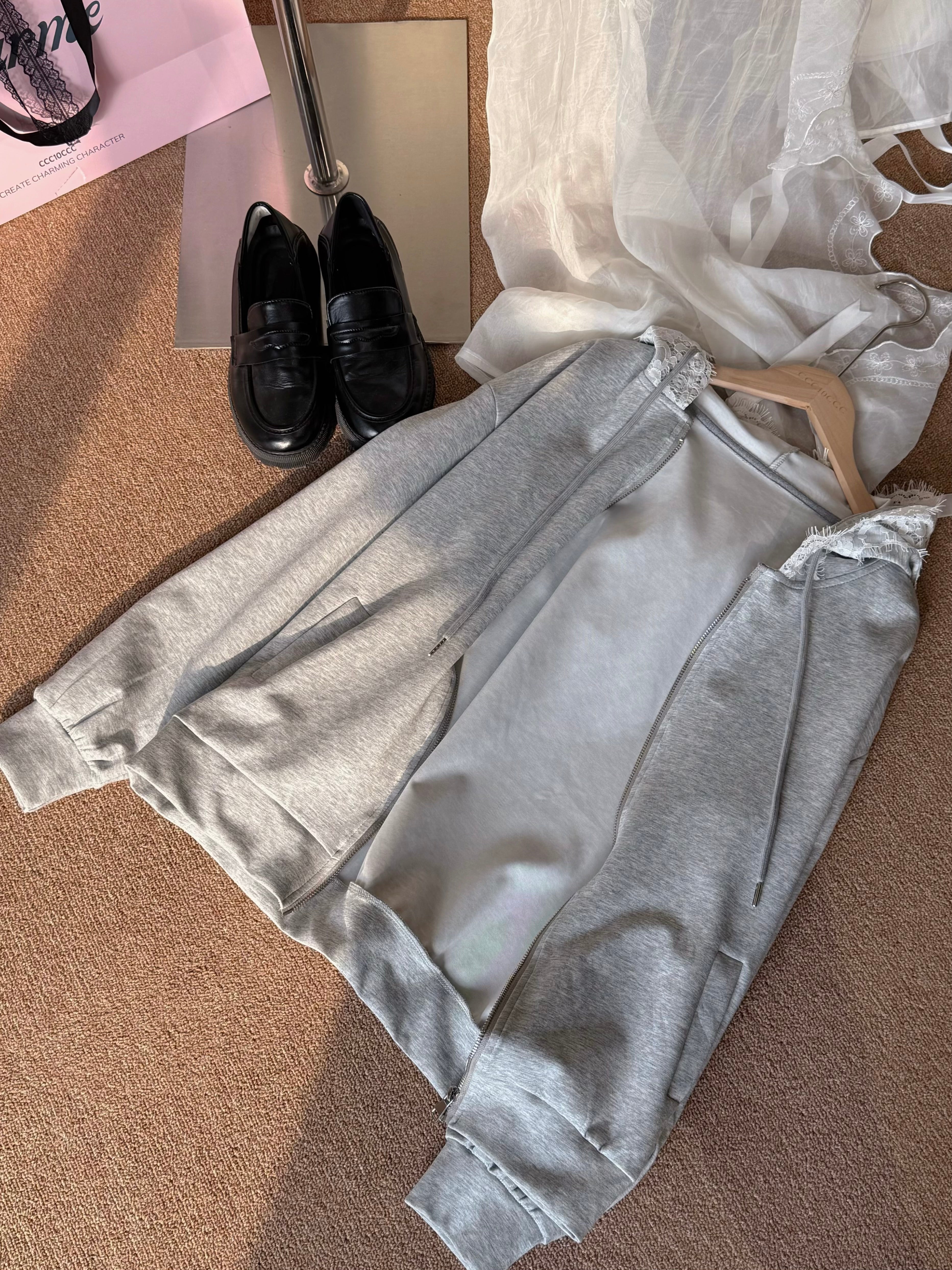 Aspen Set 【连身裙+卫衣外套】