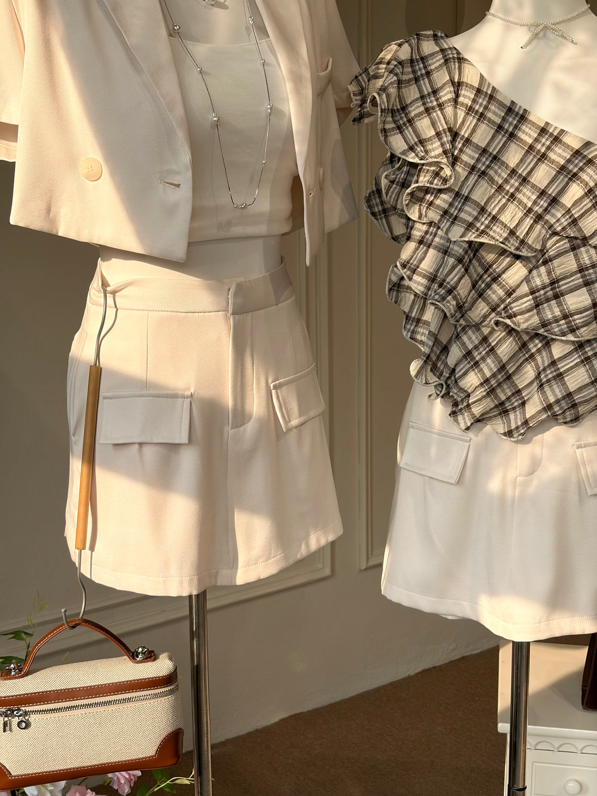Charme.cc Sydney Cream High Waist Skort with Front Flap Pocket Details