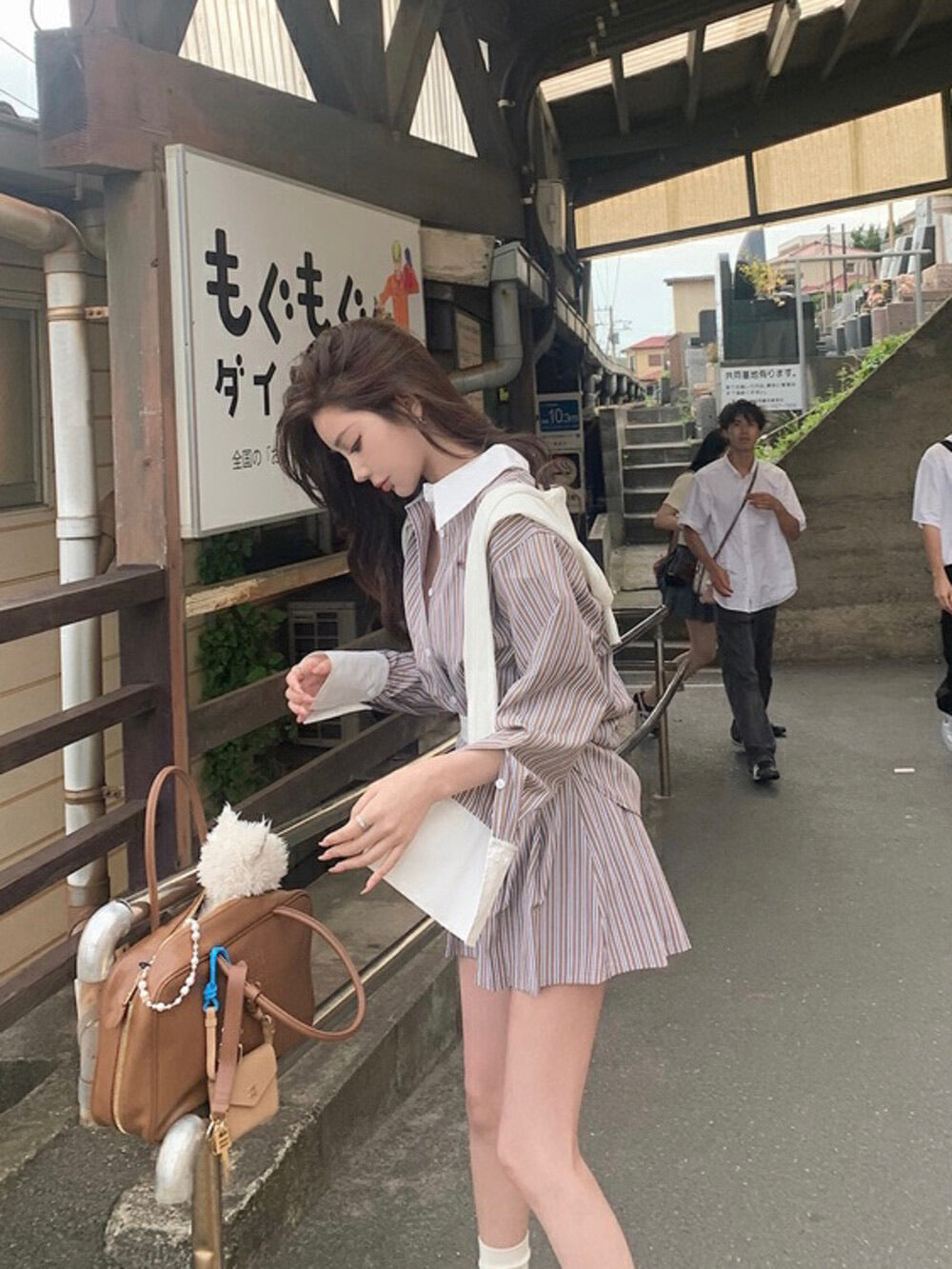(2件套) 伦敦早课气质衬衫+高腰A字百褶半身裙