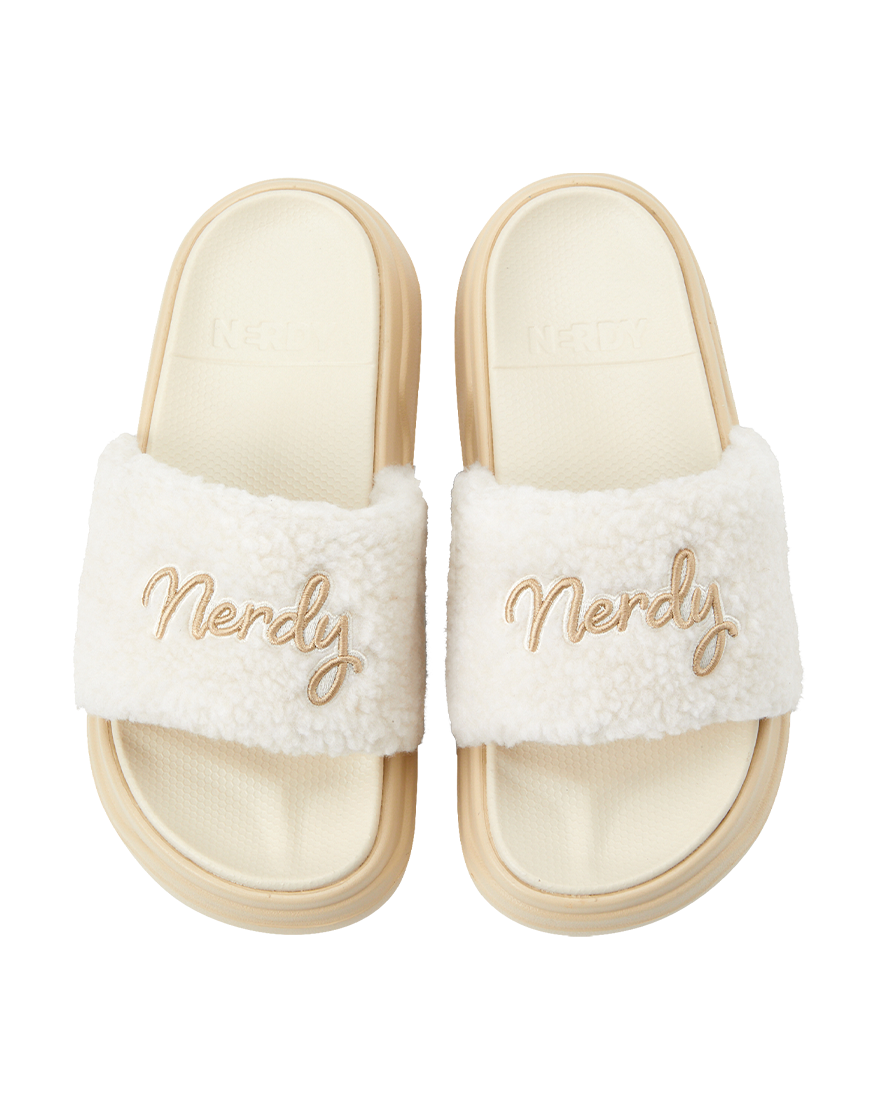 NERDY 增高羊羔毛拖鞋