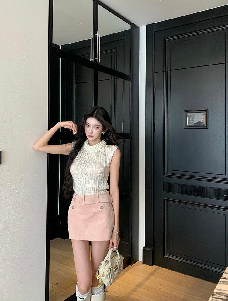 W8818 女神灯芯绒辣妹裙