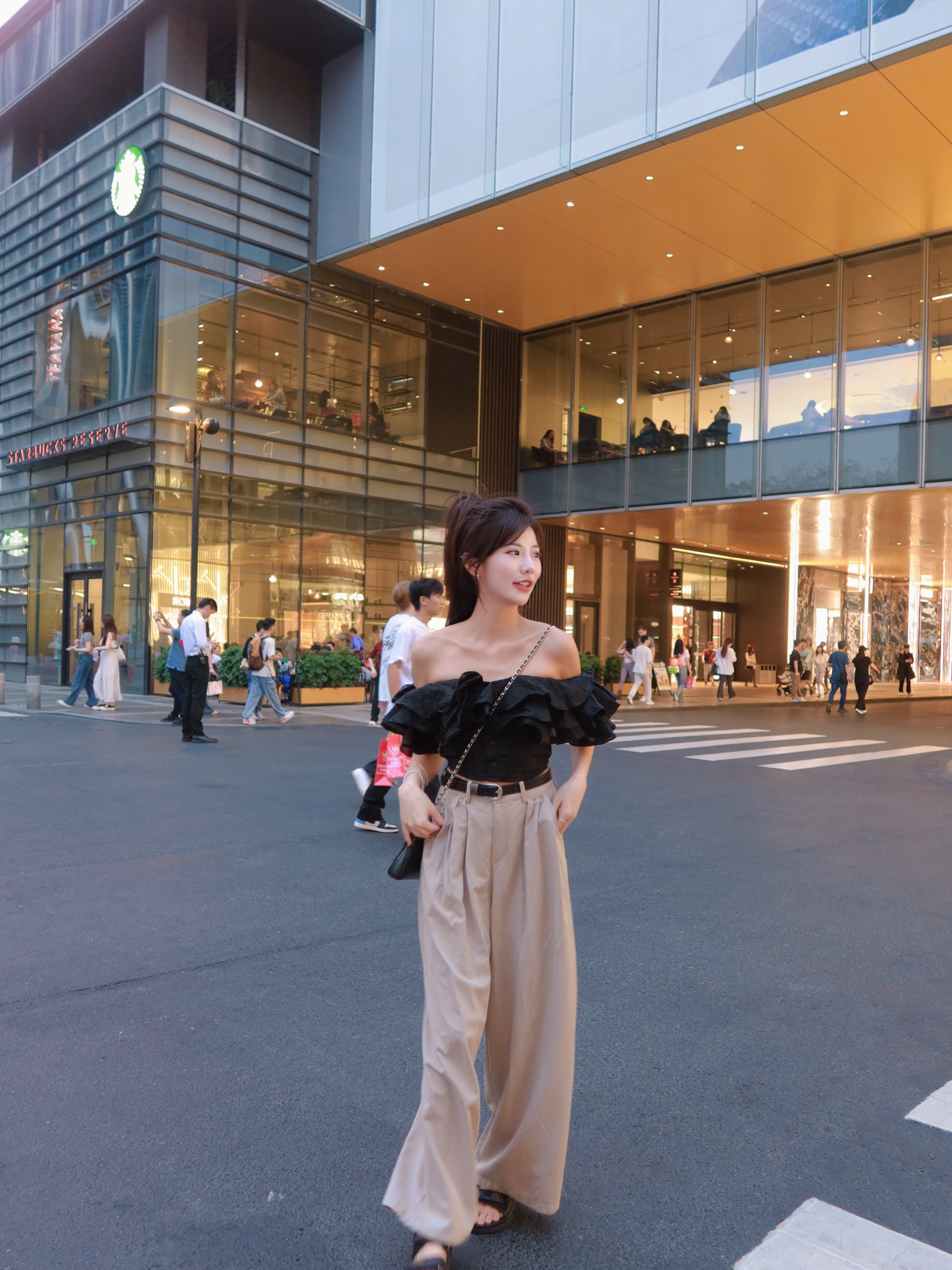 𝘾𝙃𝘼𝙍𝙈𝙀 TaffyDrip Pants in Khaki