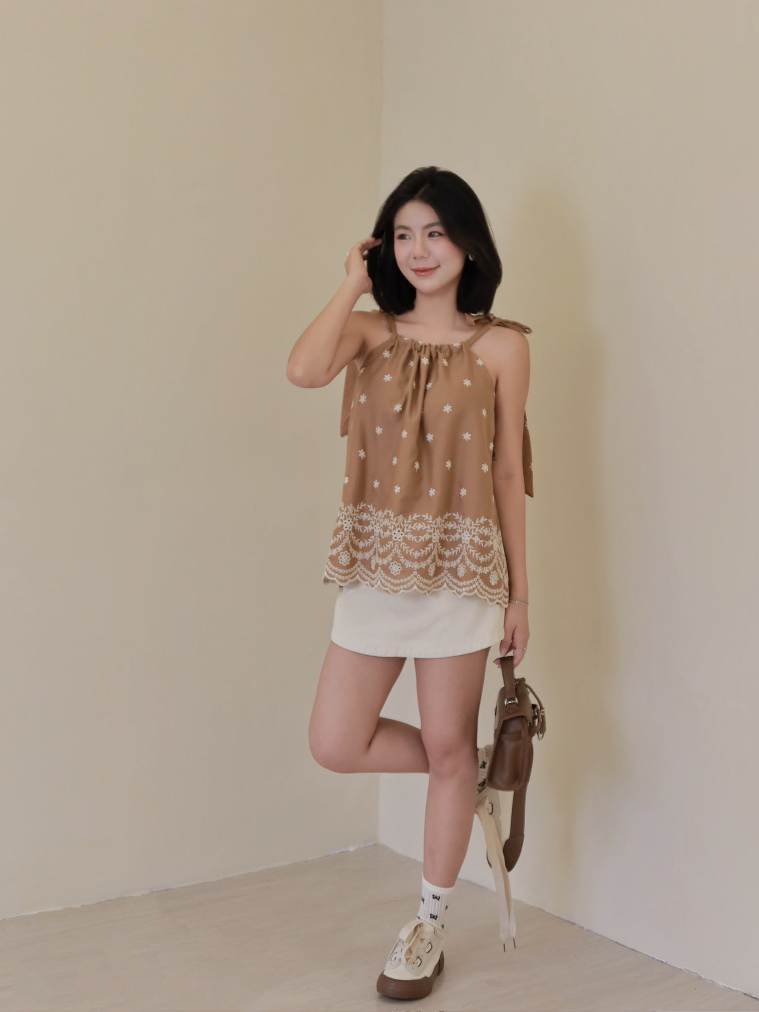 𝘾𝙃𝘼𝙍𝙈𝙀 Luna Skirt 弯月裙 🌙 (Beige)
