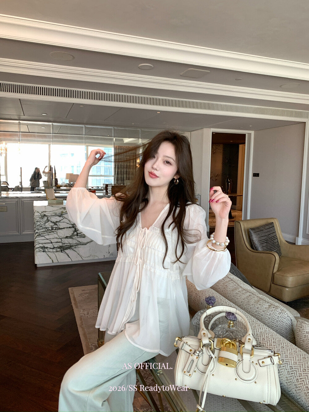 A101 褶皱V领系带小衫+背心真两件套装(私有浪漫～)