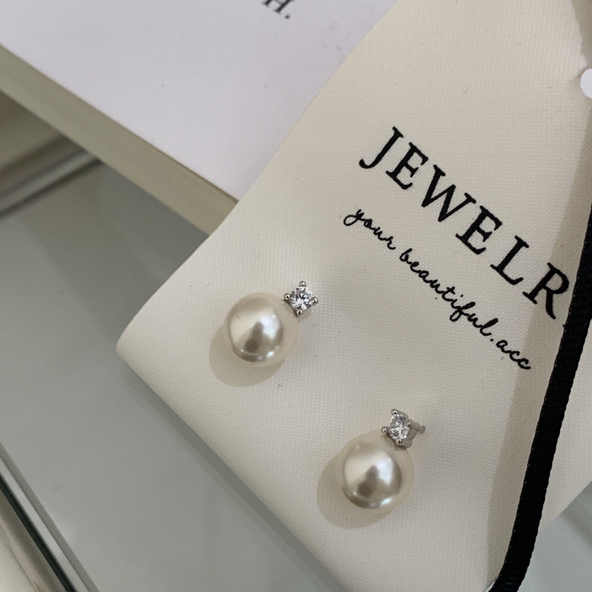 Earring