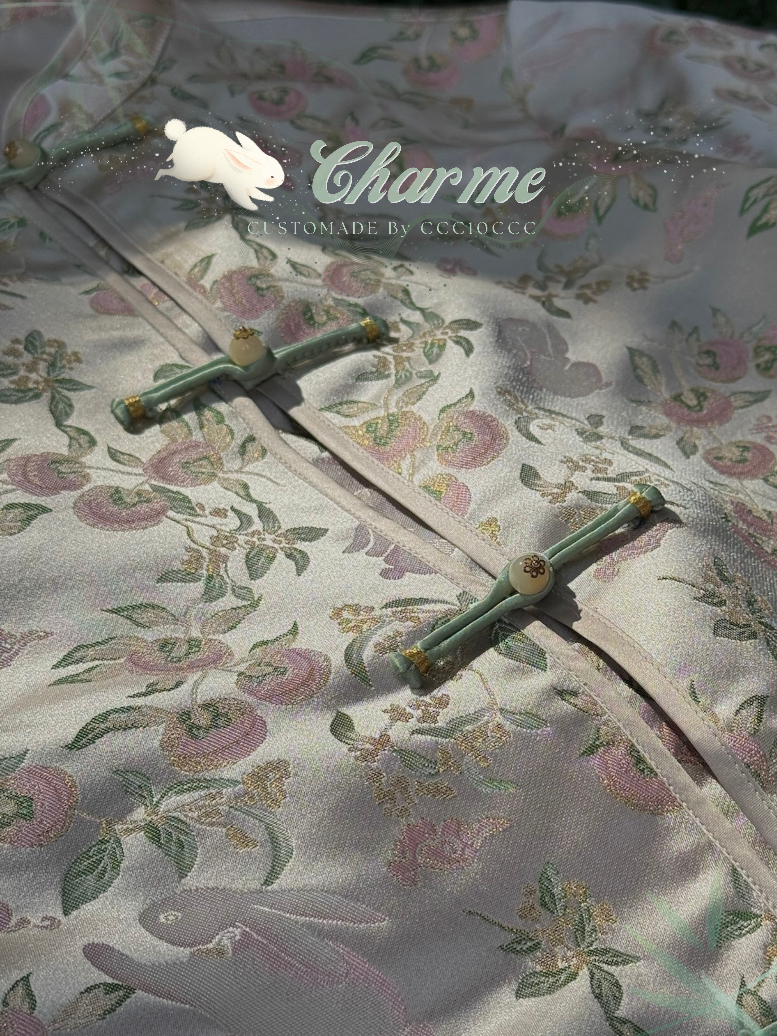 Fiora Shirt 玉兔 · 唐装