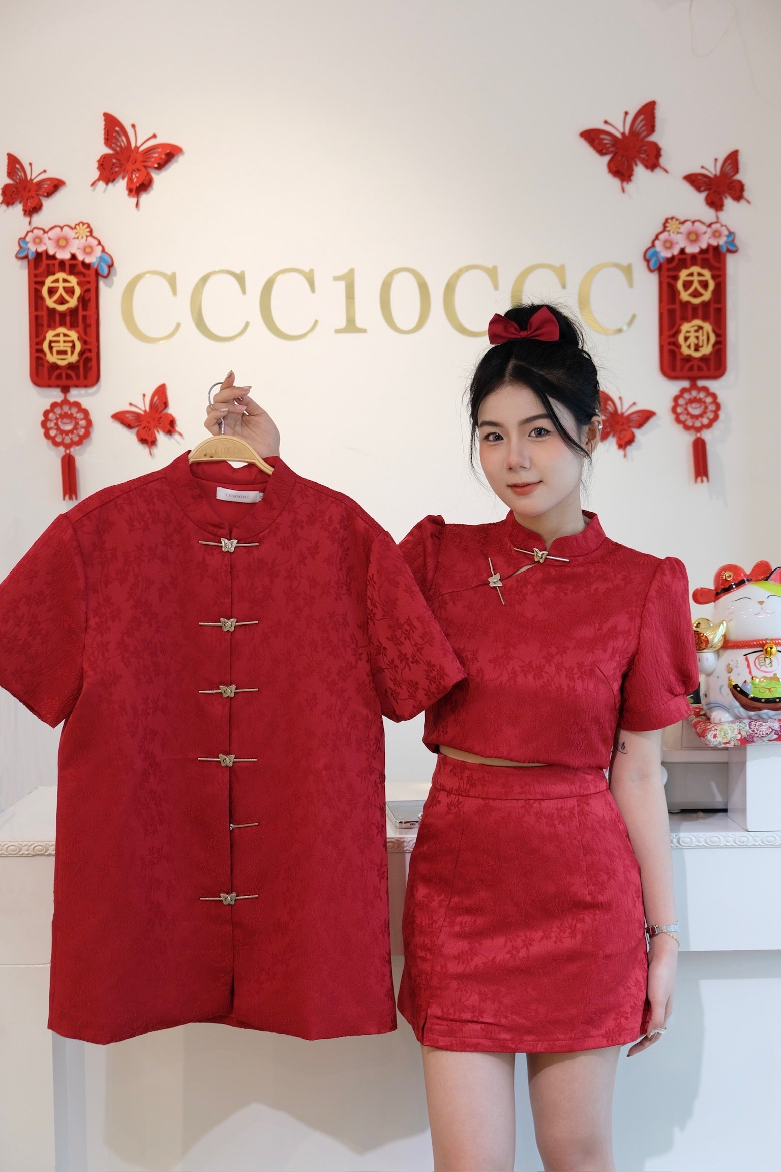 ♠️𝘾𝙃𝘼𝙍𝙈𝙀 盈千唐装 in Maroon