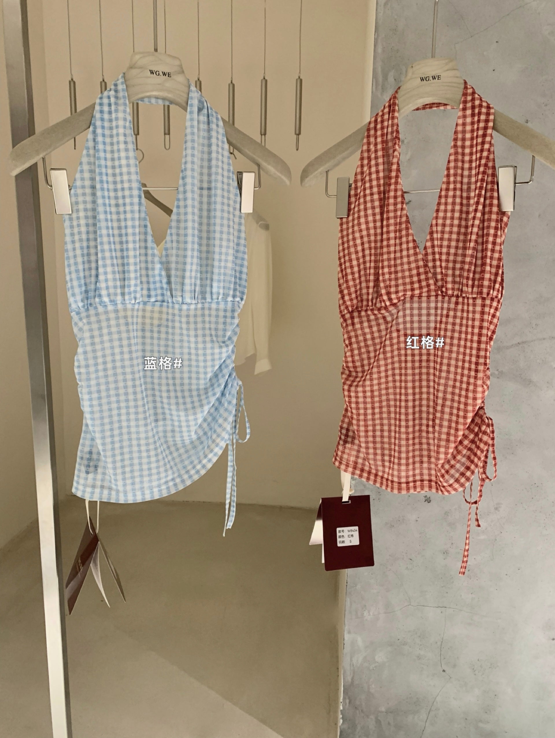 W8434 美式挂脖小背心