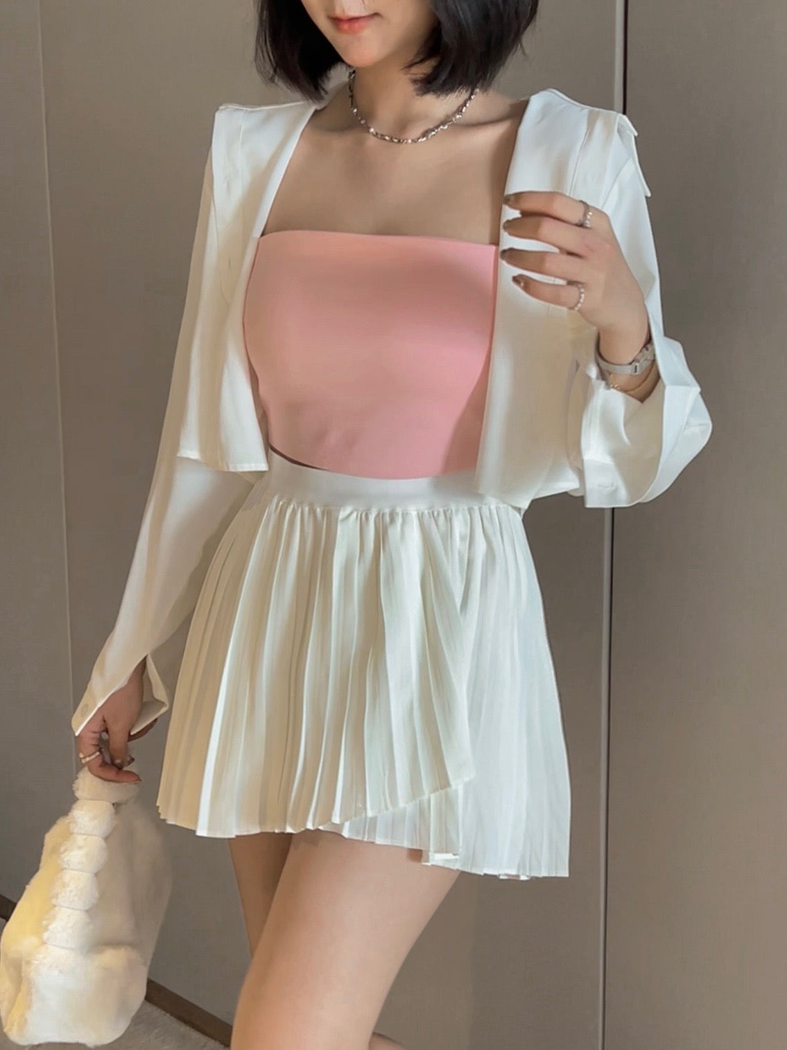 𝘾𝙃𝘼𝙍𝙈𝙀 Tania Basic Top