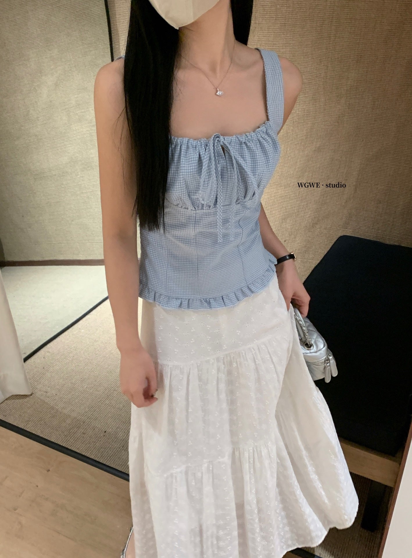 W8710 格纹上衣