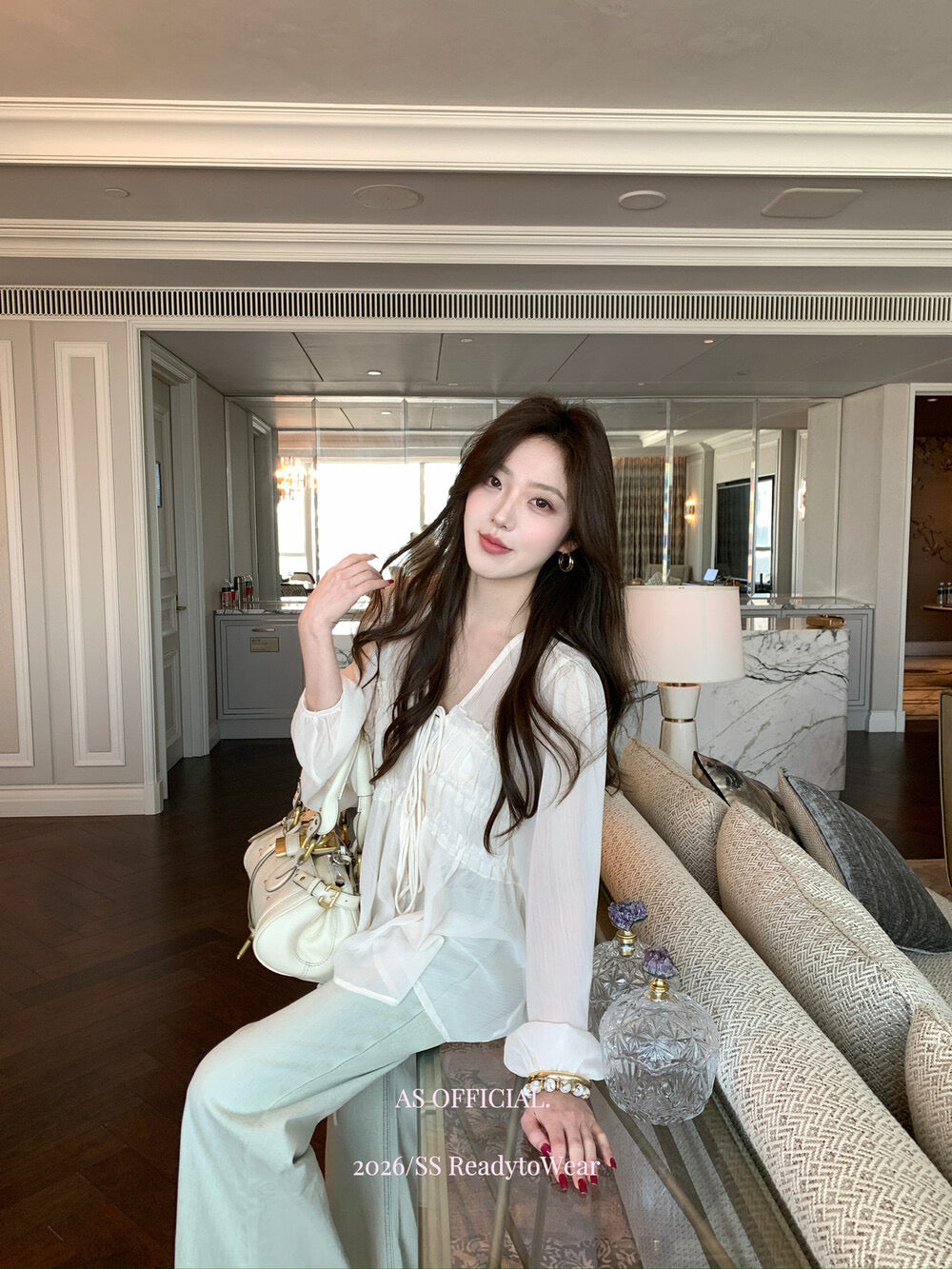 A101 褶皱V领系带小衫+背心真两件套装(私有浪漫～)