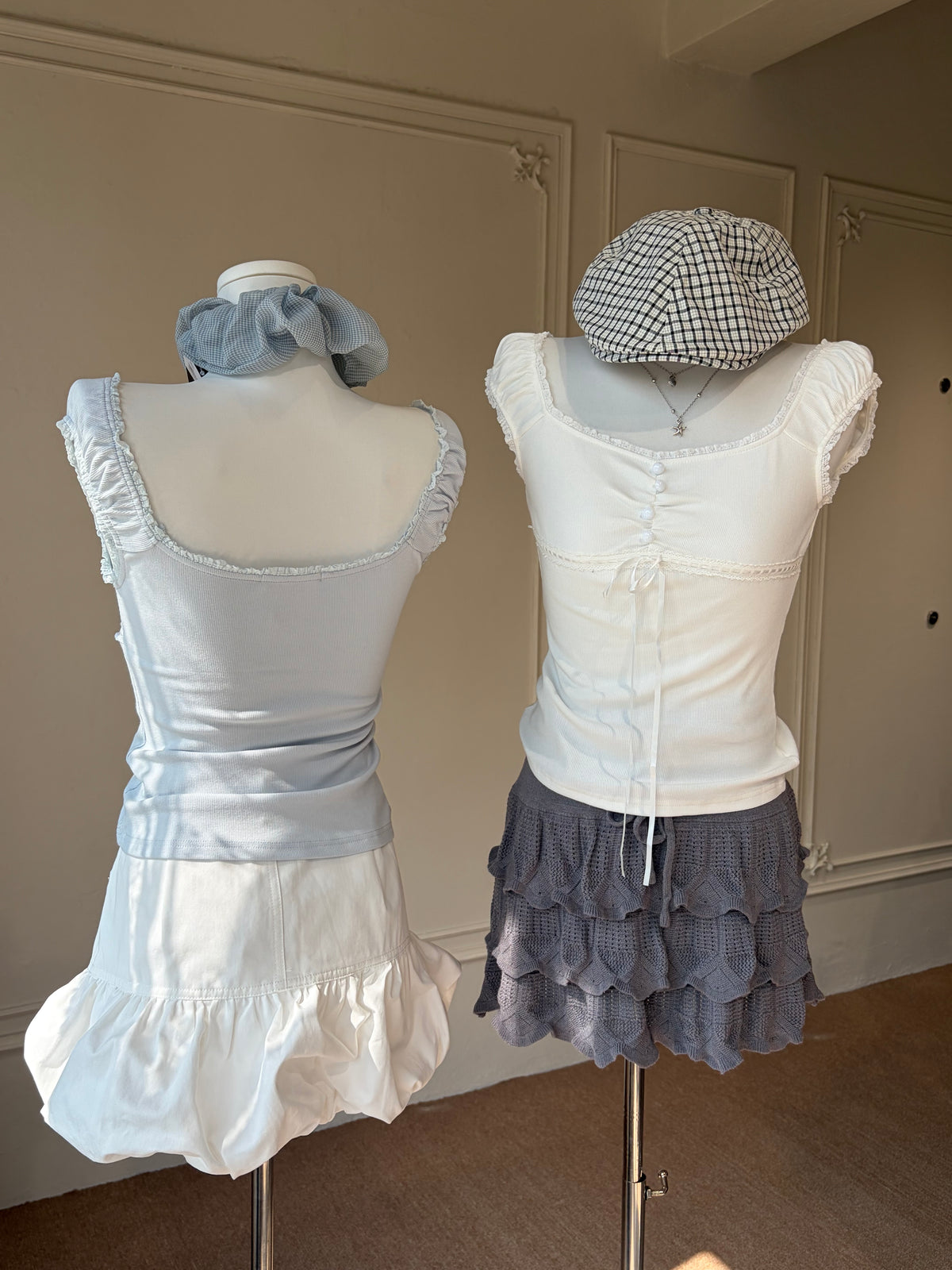 Amélie Lace Ruched Top