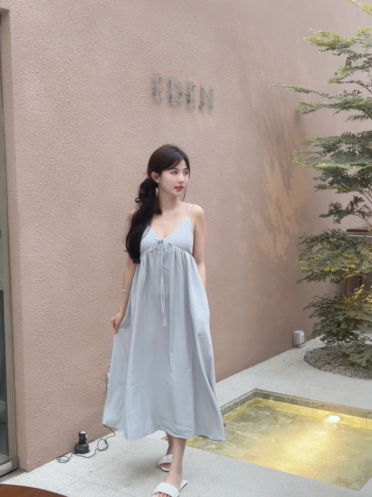 𝘾𝙃𝘼𝙍𝙈𝙀 Constance Dress（Grey）