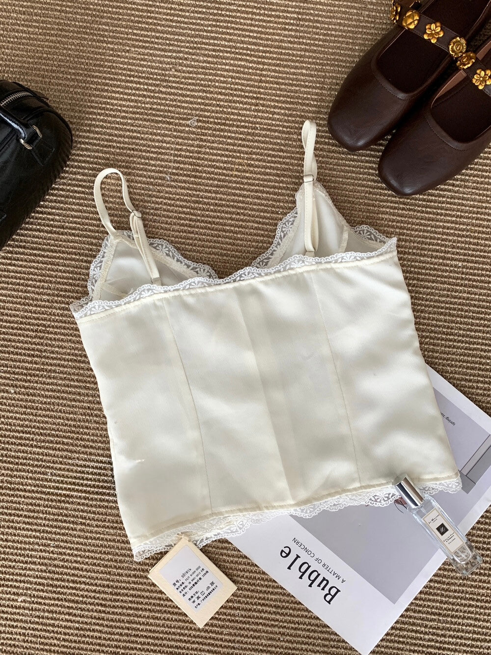 Yeseey Lace Top