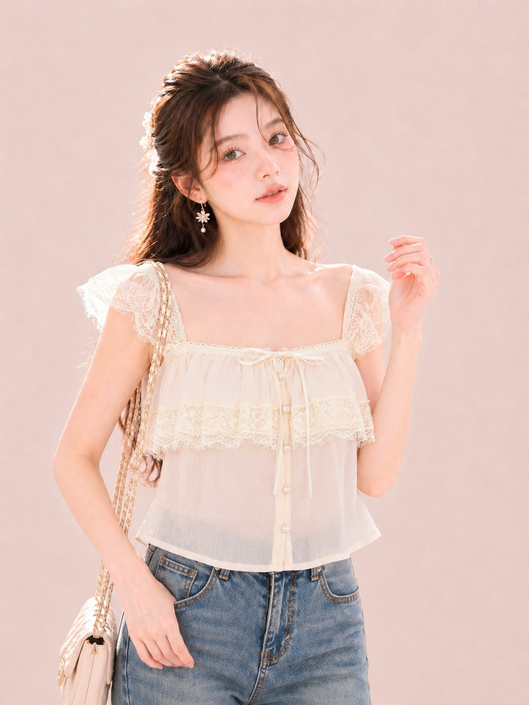 Kissy Lace Top