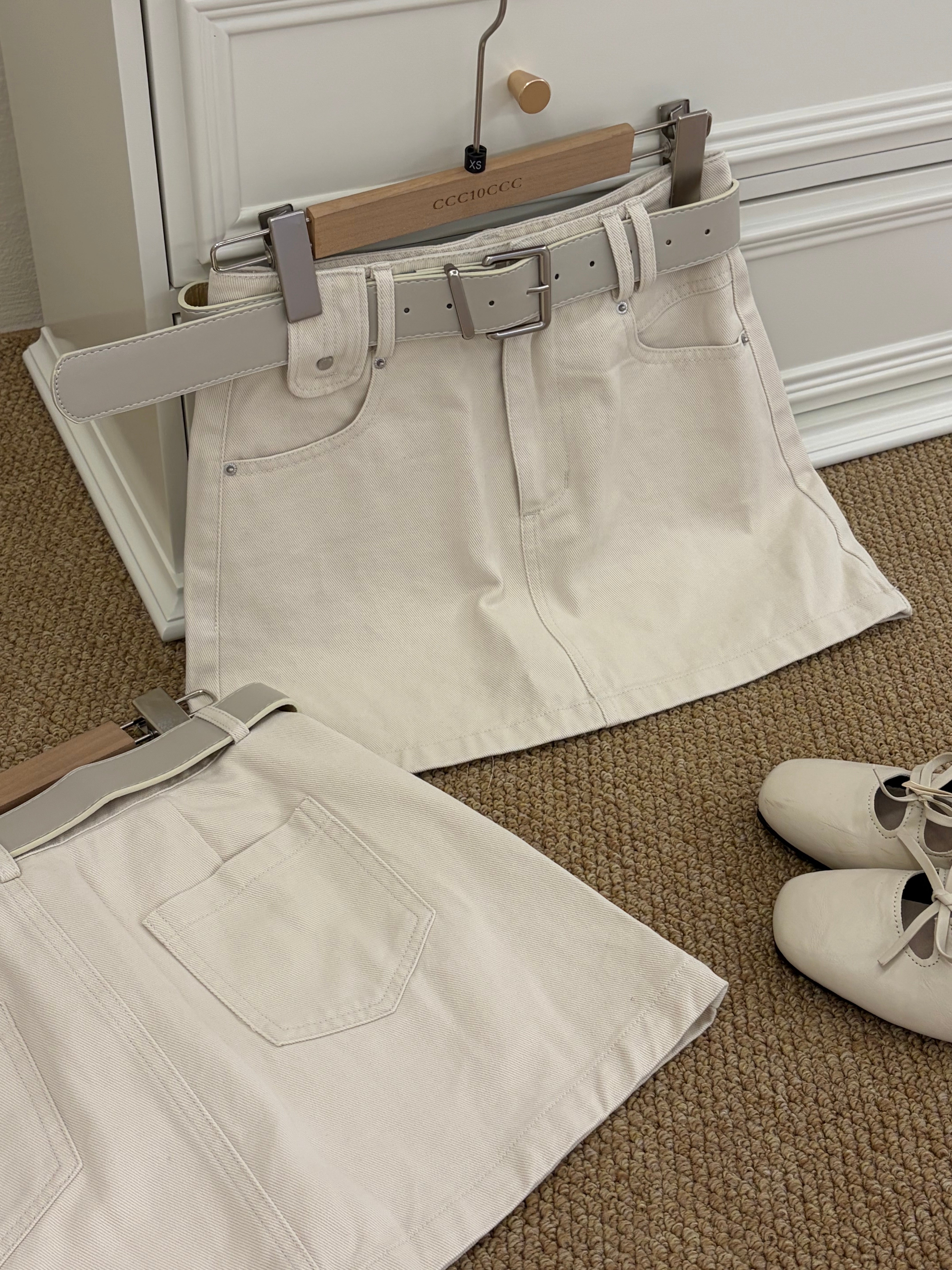 Belle’s Denim Mini Skirt (with Belt)