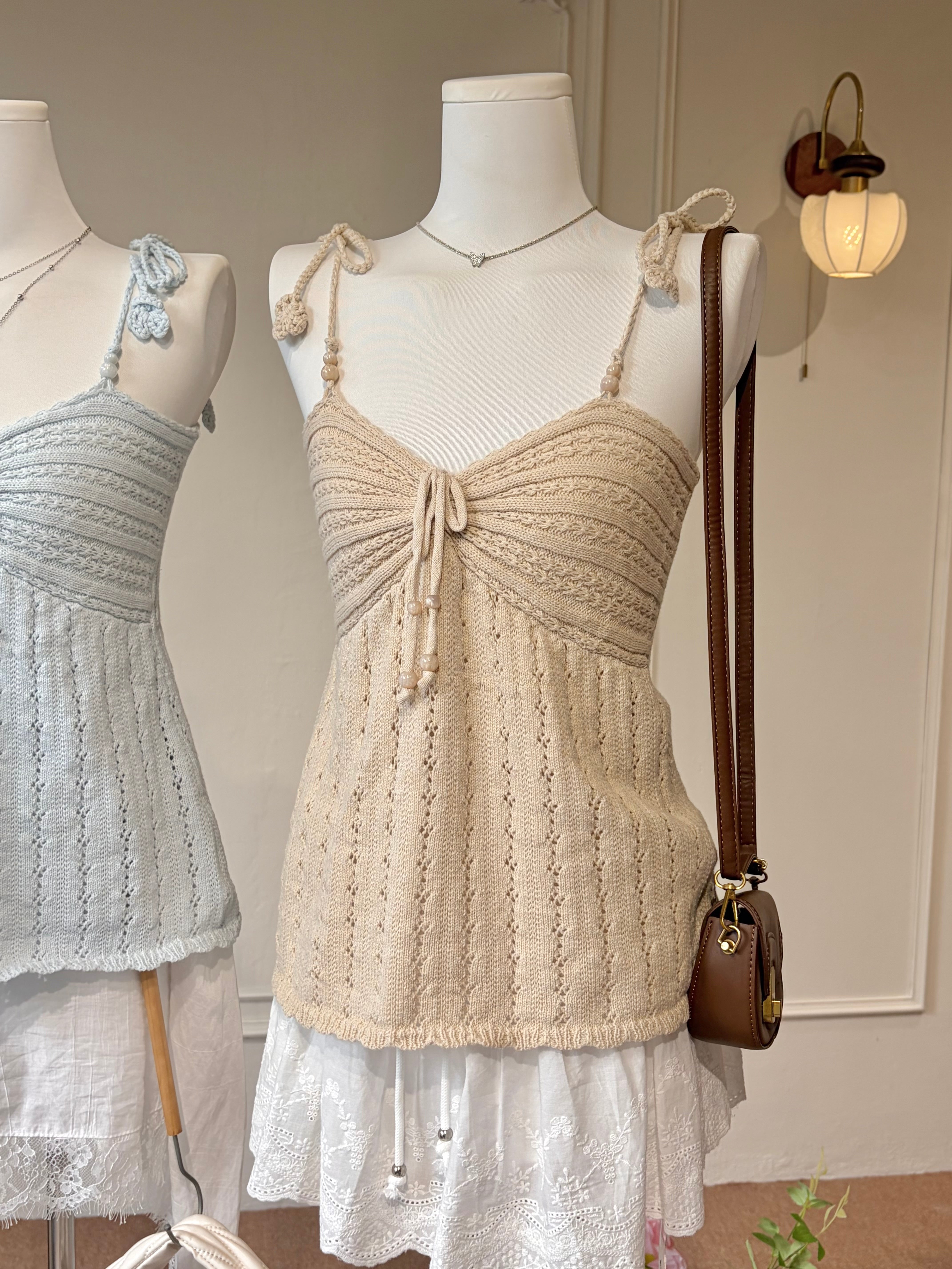 LACE HALTER TOP