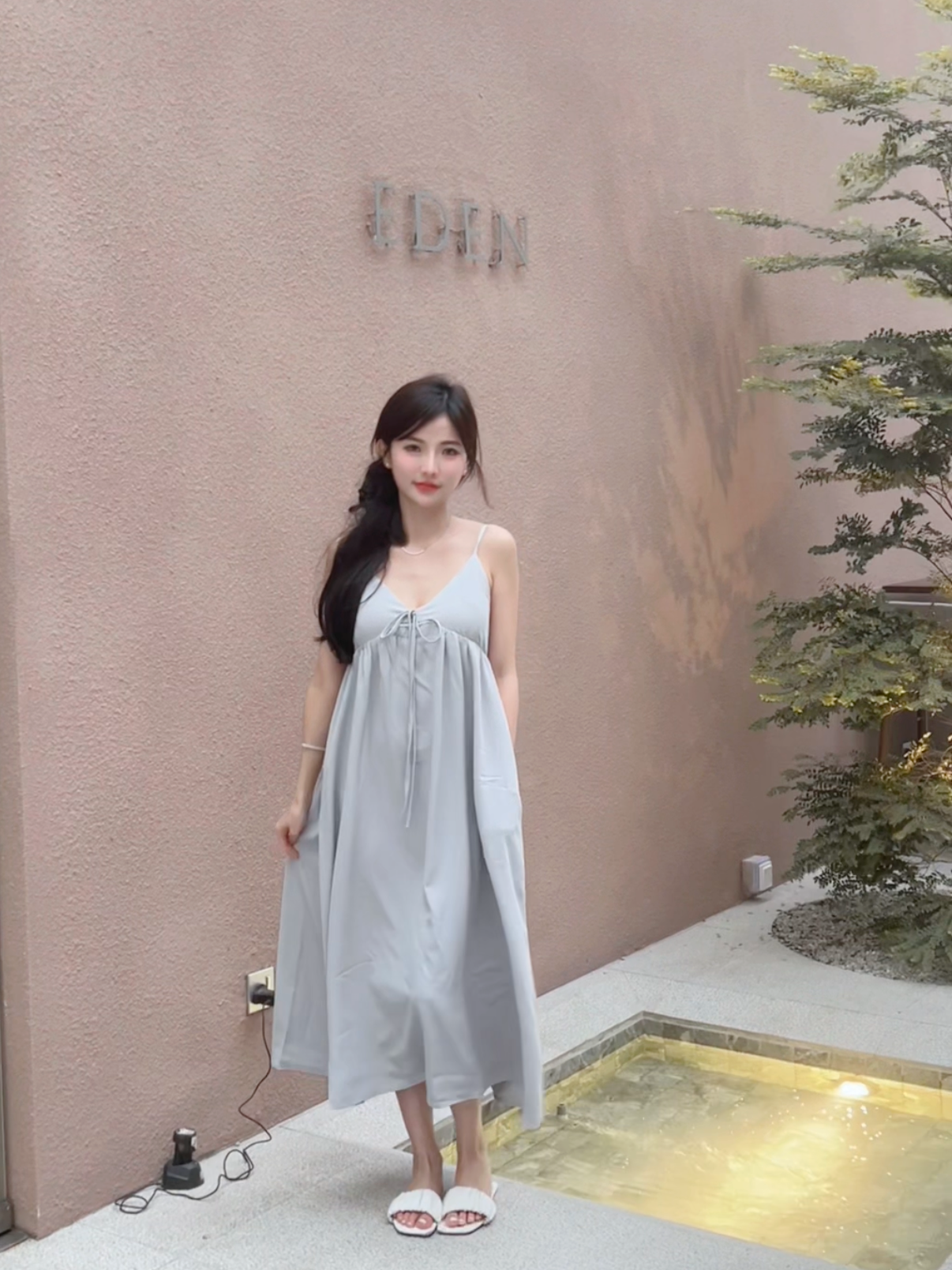 𝘾𝙃𝘼𝙍𝙈𝙀 Constance Dress（Grey）