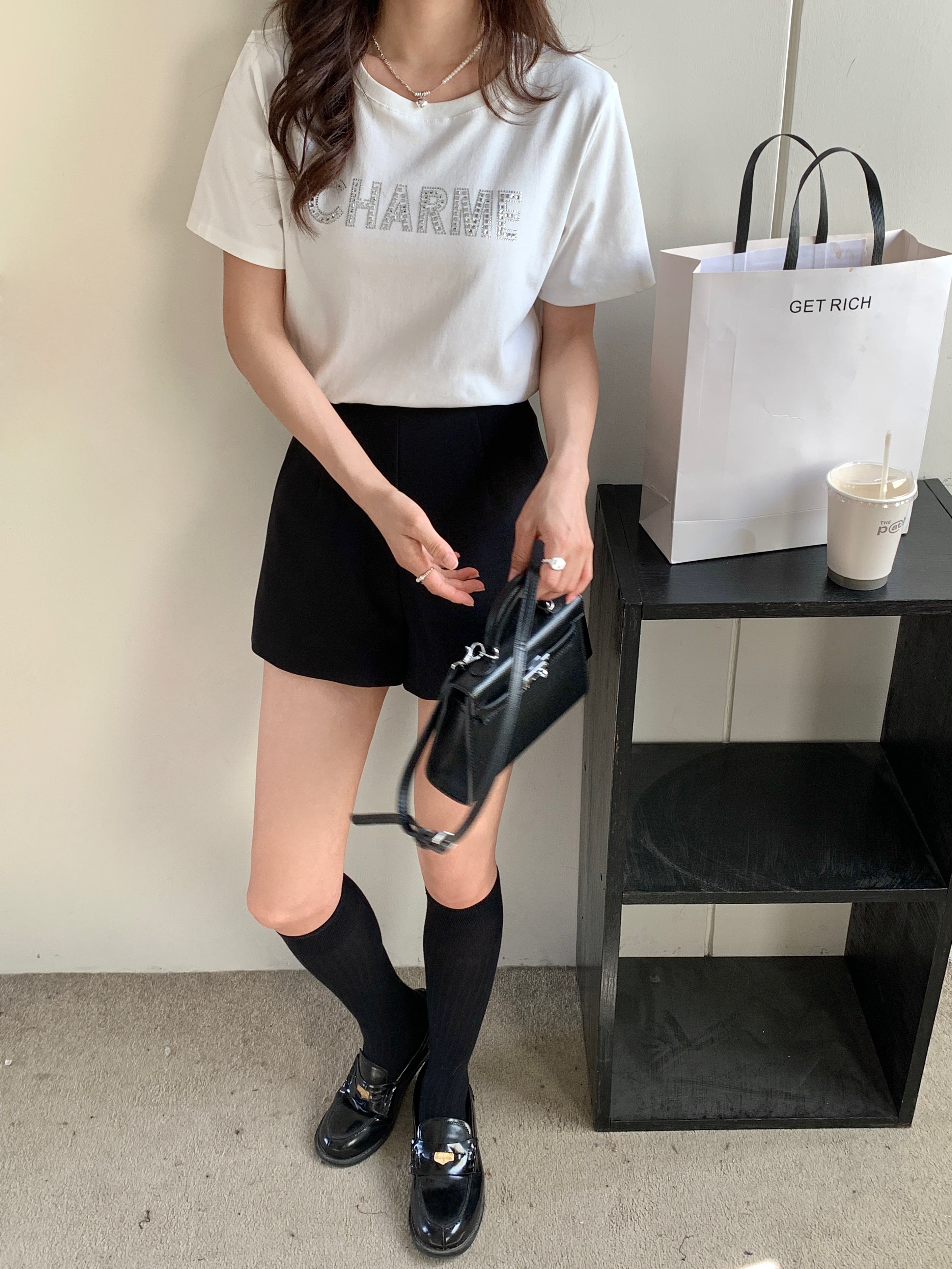 𝐂𝐡𝐚𝐫𝐦𝐞纸片裤 黑