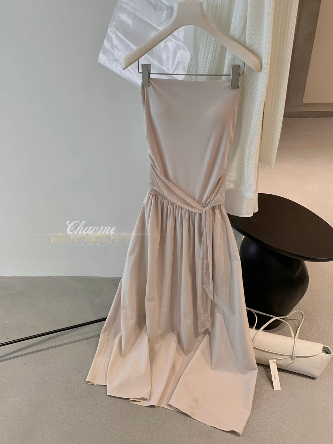 Amora Lace Dress (Padded)